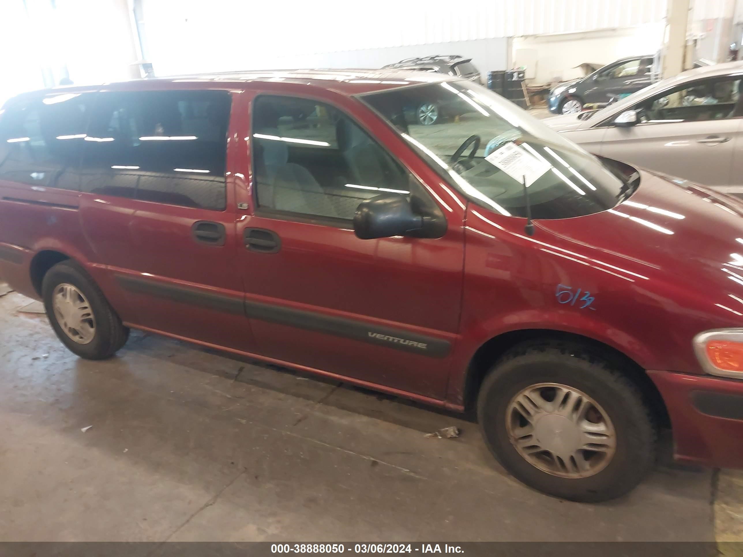 Photo 12 VIN: 1GNDX03E43D293586 - CHEVROLET VENTURE 