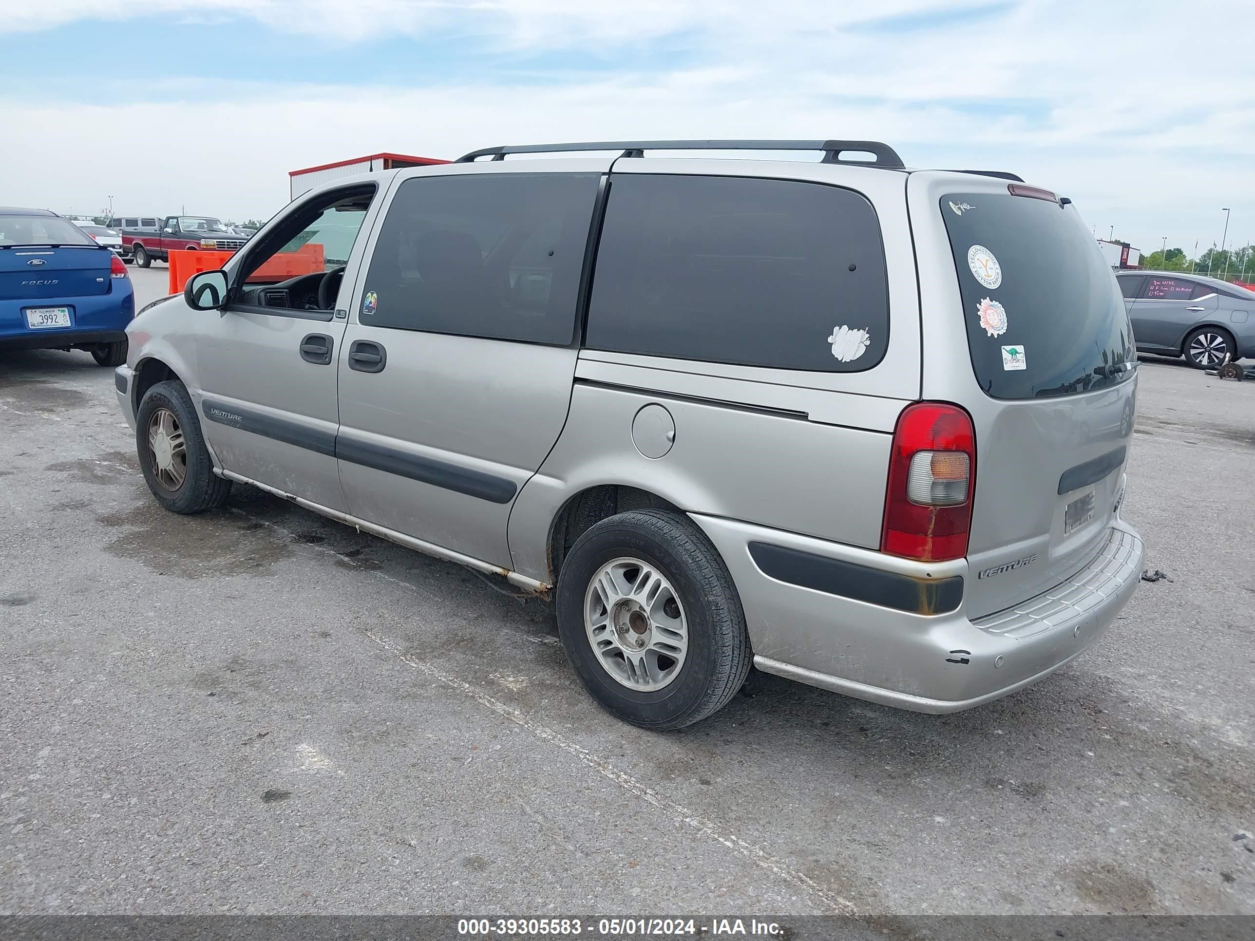 Photo 2 VIN: 1GNDX03E44D217738 - CHEVROLET VENTURE 