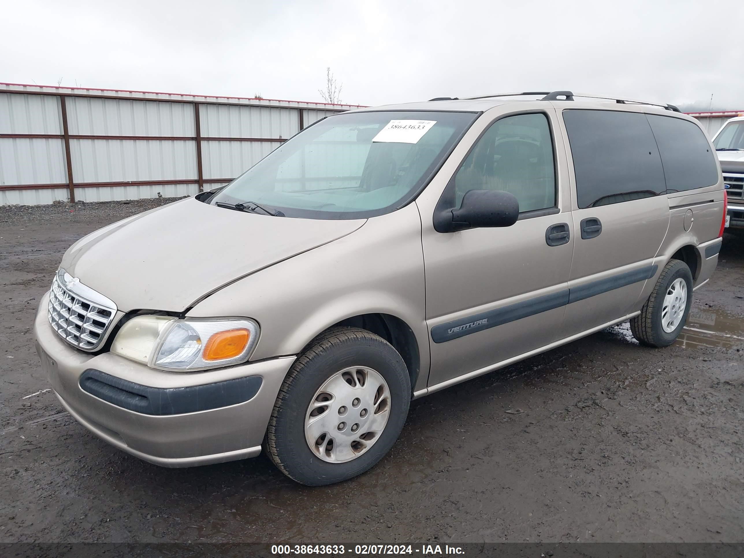 Photo 1 VIN: 1GNDX03E4YD231760 - CHEVROLET VENTURE 