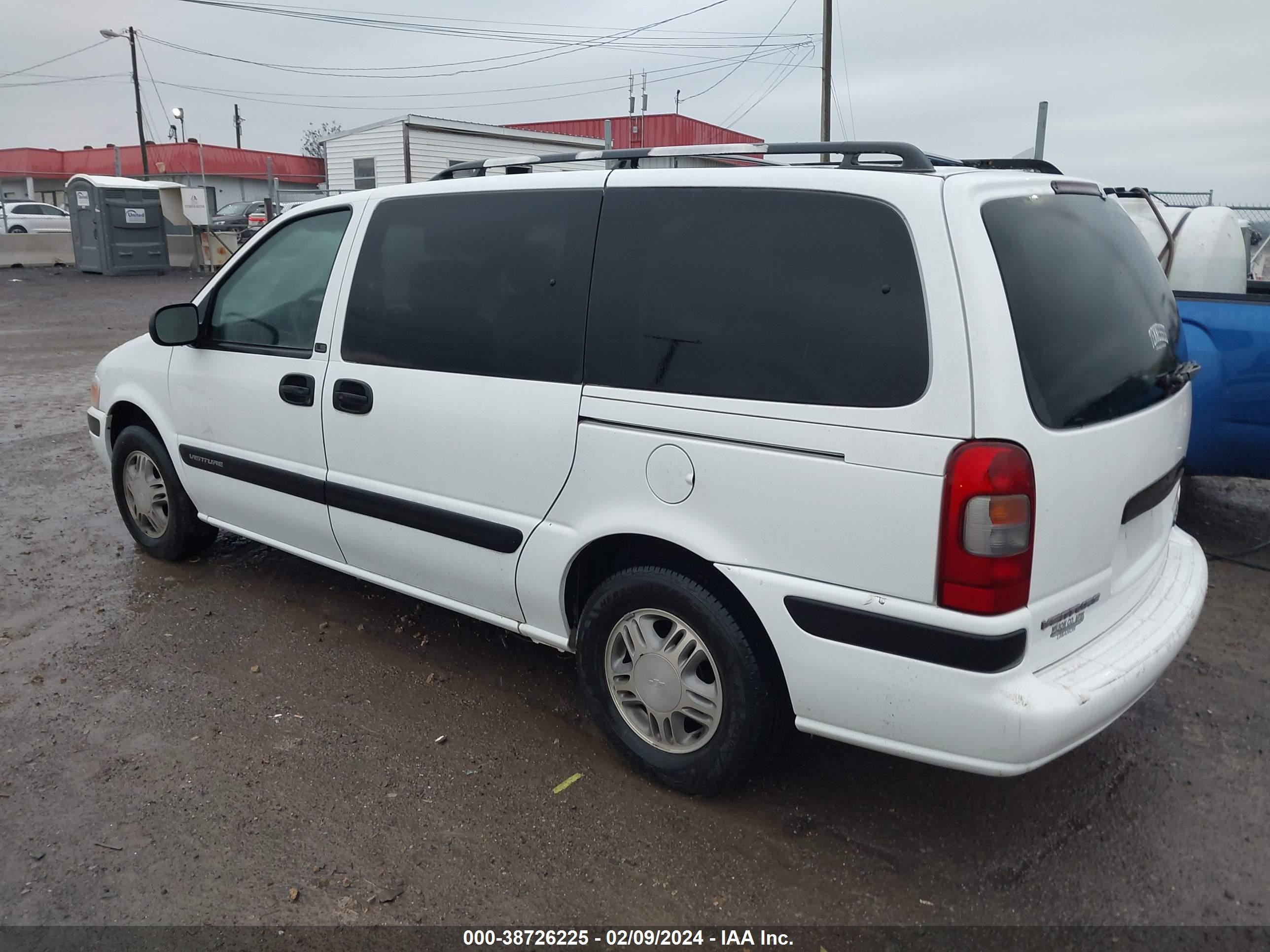 Photo 2 VIN: 1GNDX03E51D237119 - CHEVROLET VENTURE 