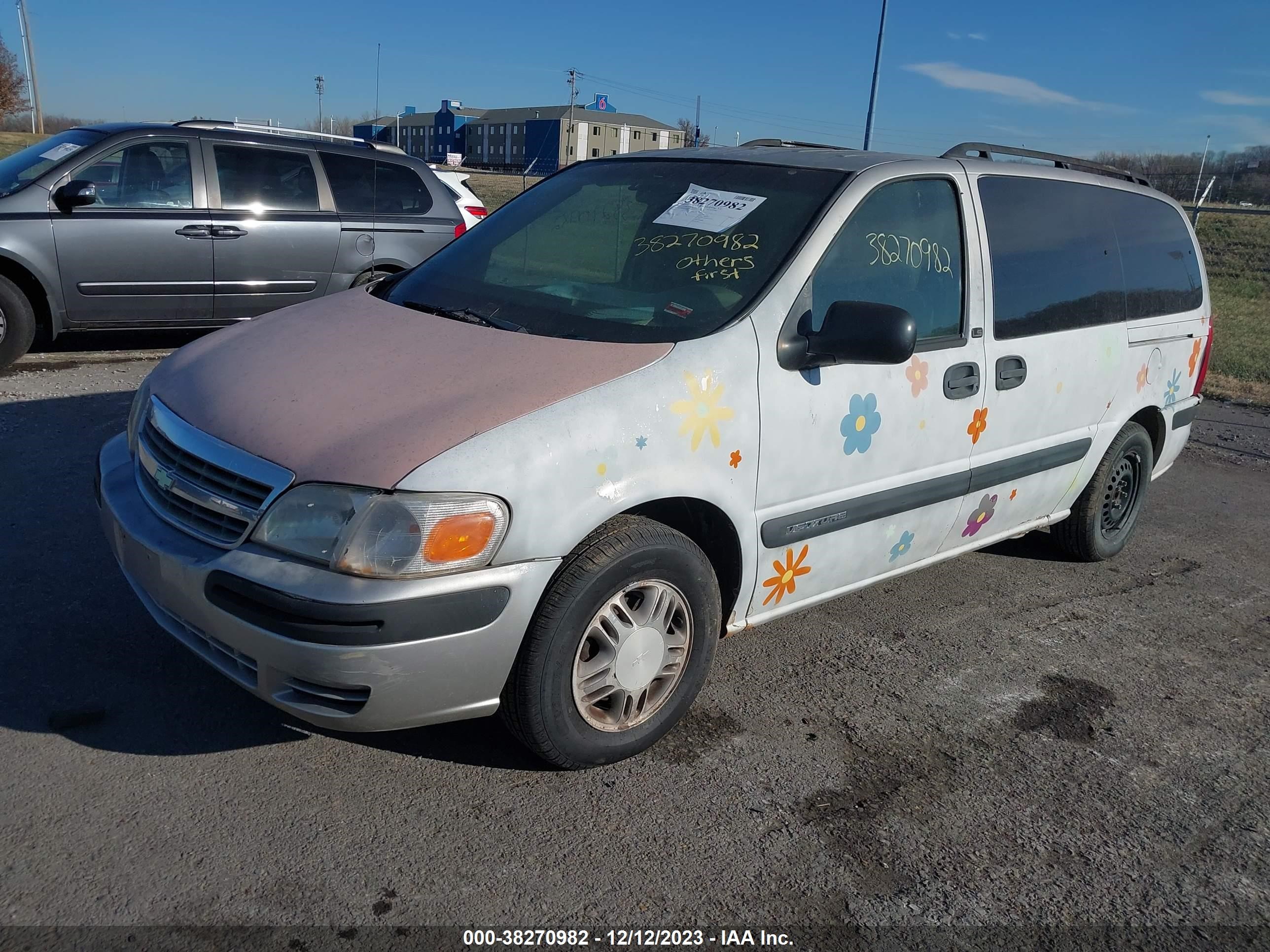 Photo 1 VIN: 1GNDX03E54D231311 - CHEVROLET VENTURE 