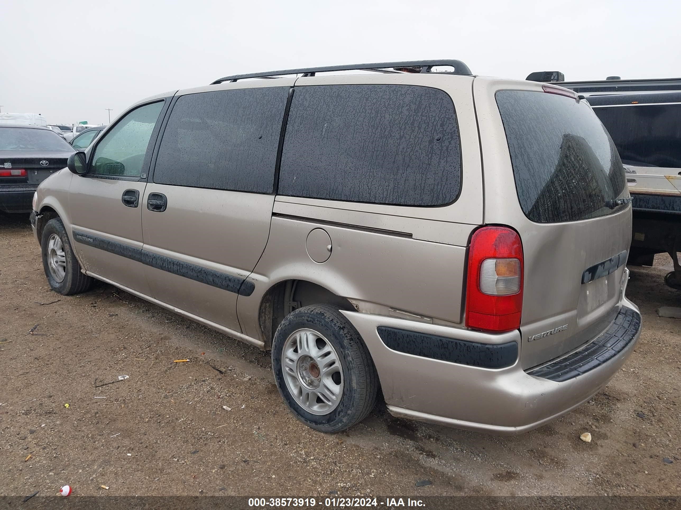 Photo 2 VIN: 1GNDX03E5WD227150 - CHEVROLET VENTURE 