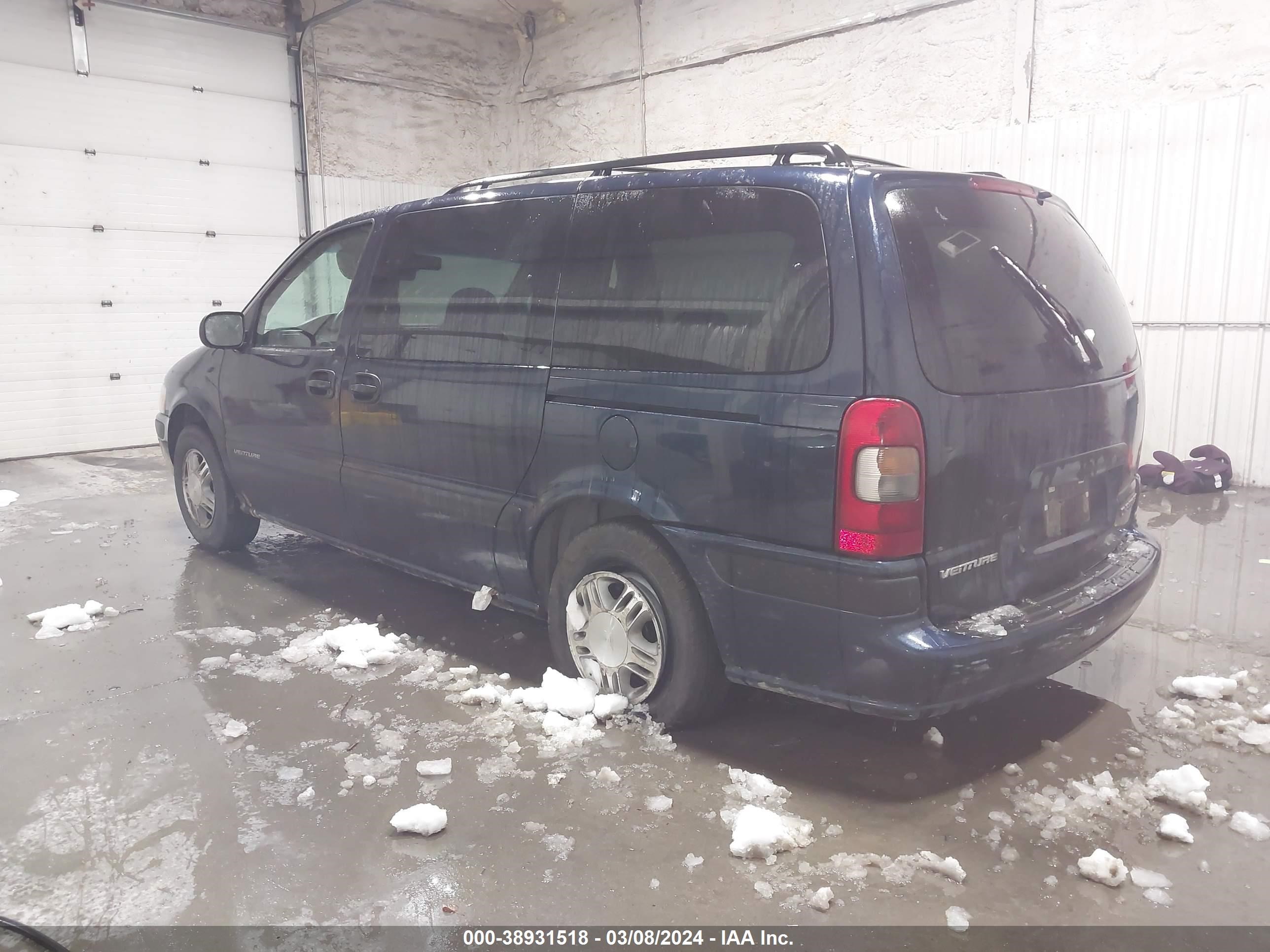 Photo 2 VIN: 1GNDX03E6WD244717 - CHEVROLET VENTURE 