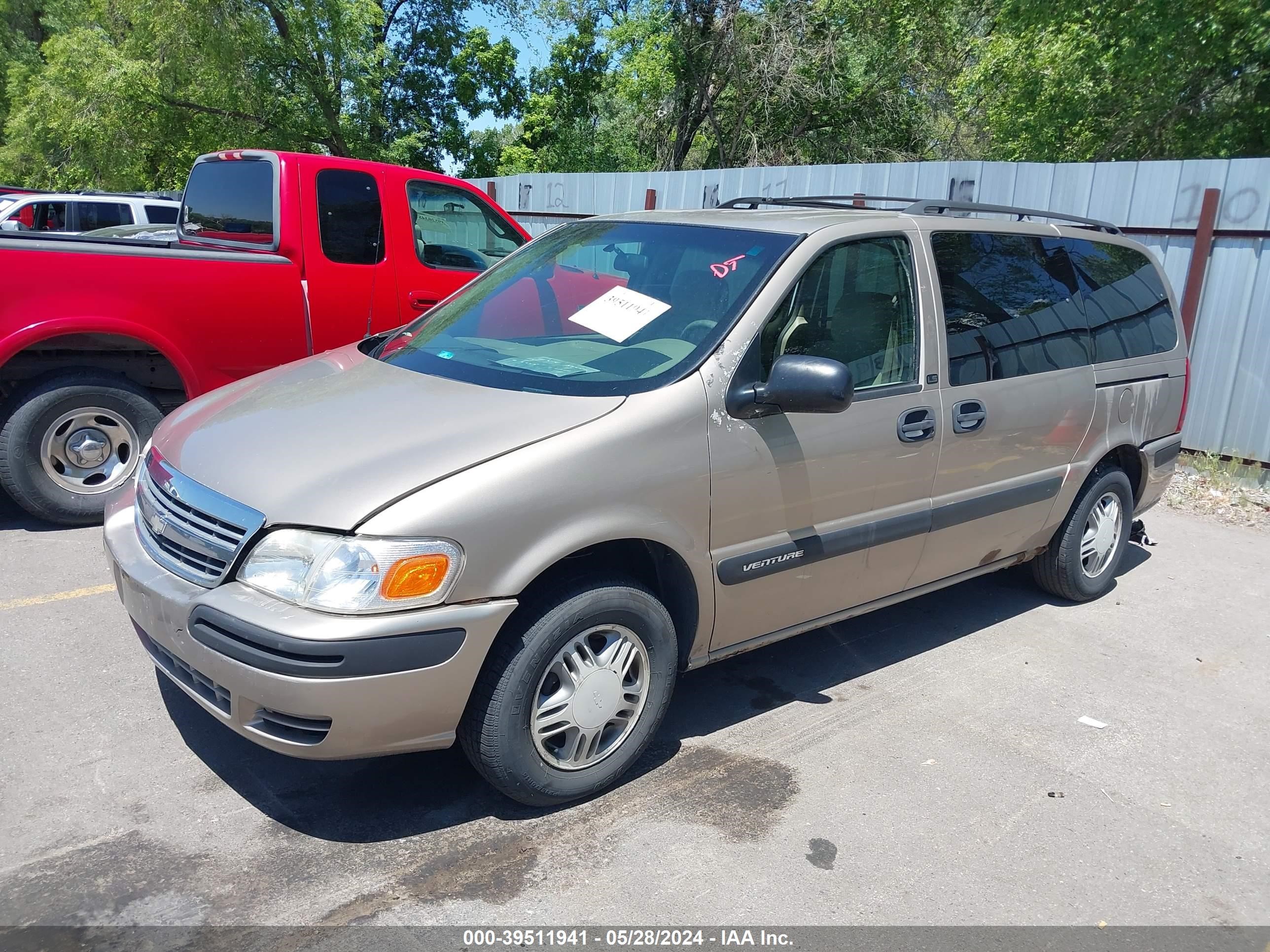 Photo 1 VIN: 1GNDX03E72D234711 - CHEVROLET VENTURE 