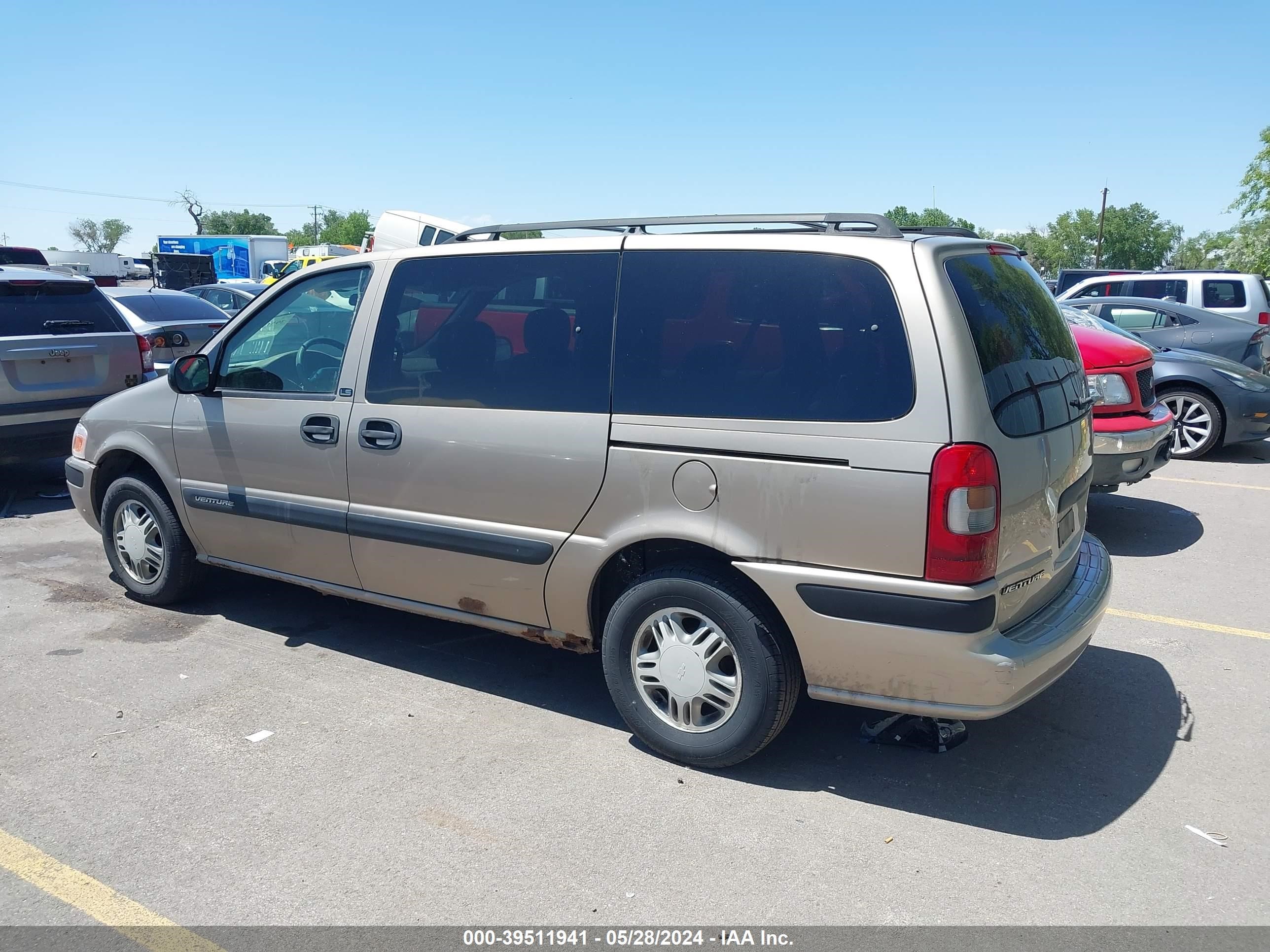 Photo 2 VIN: 1GNDX03E72D234711 - CHEVROLET VENTURE 