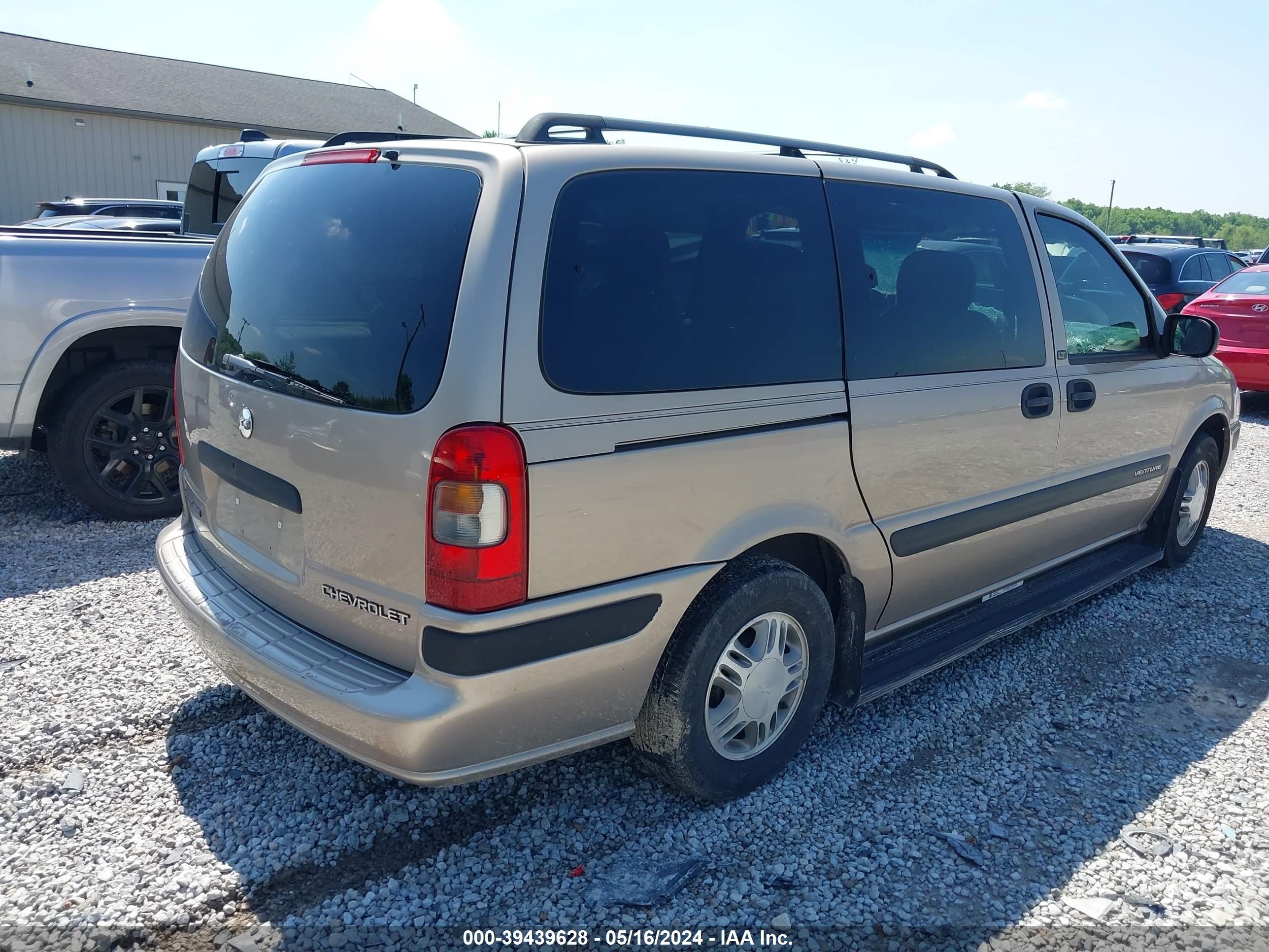 Photo 3 VIN: 1GNDX03E83D203162 - CHEVROLET VENTURE 