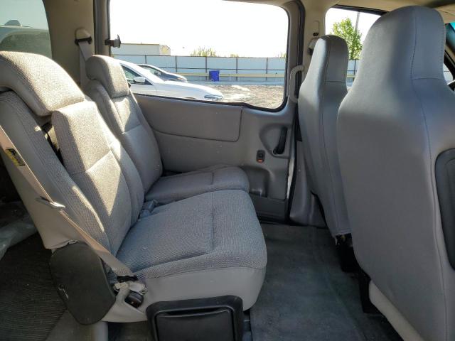 Photo 10 VIN: 1GNDX03EX3D321701 - CHEVROLET VENTURE 