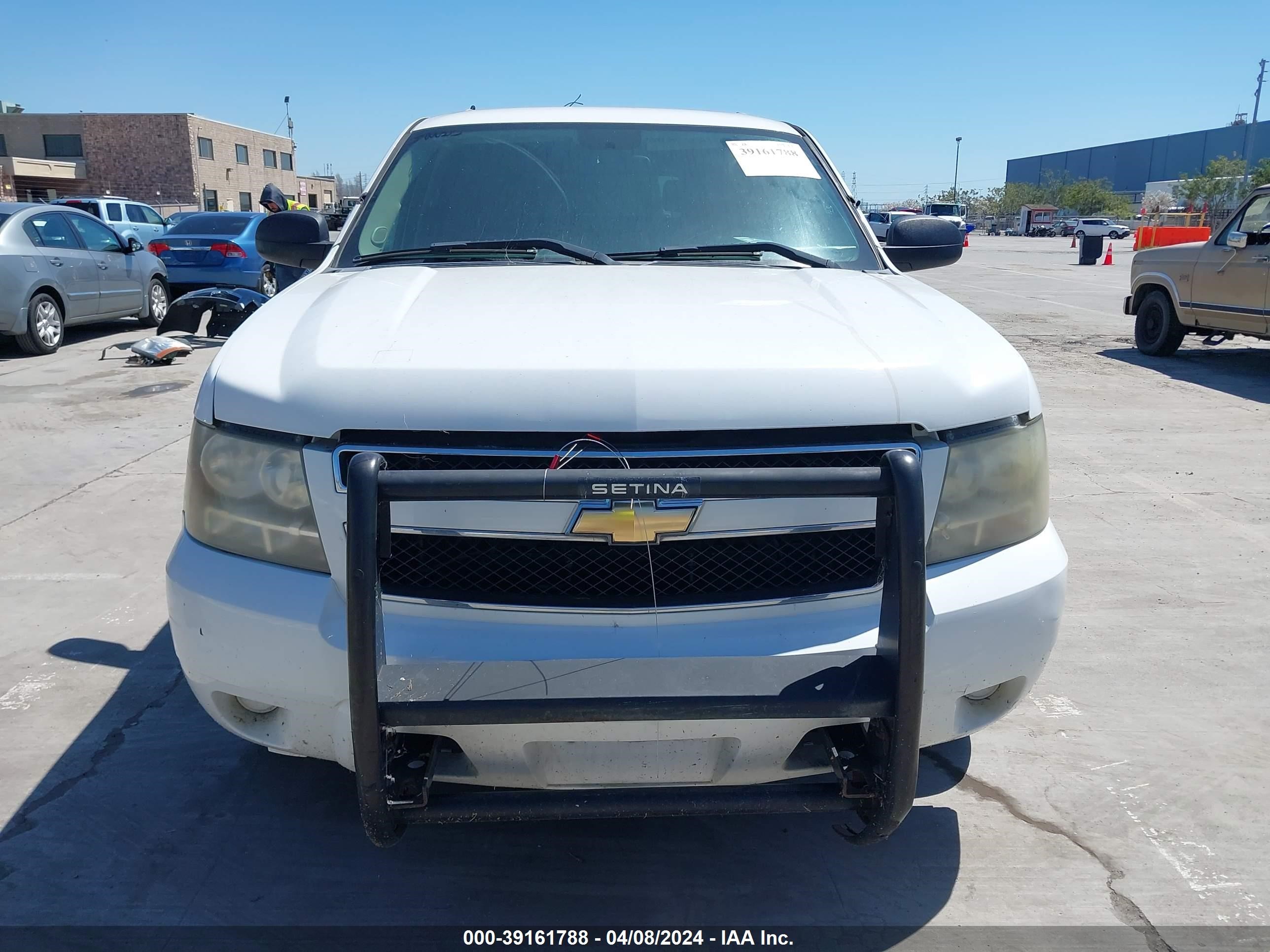 Photo 5 VIN: 1GNEC03049R253296 - CHEVROLET TAHOE 