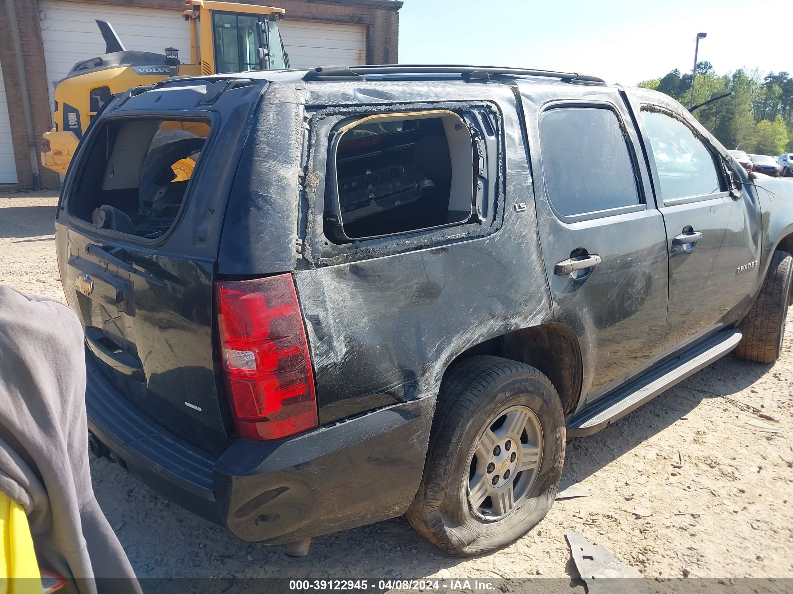 Photo 3 VIN: 1GNEC13J67R154460 - CHEVROLET TAHOE 