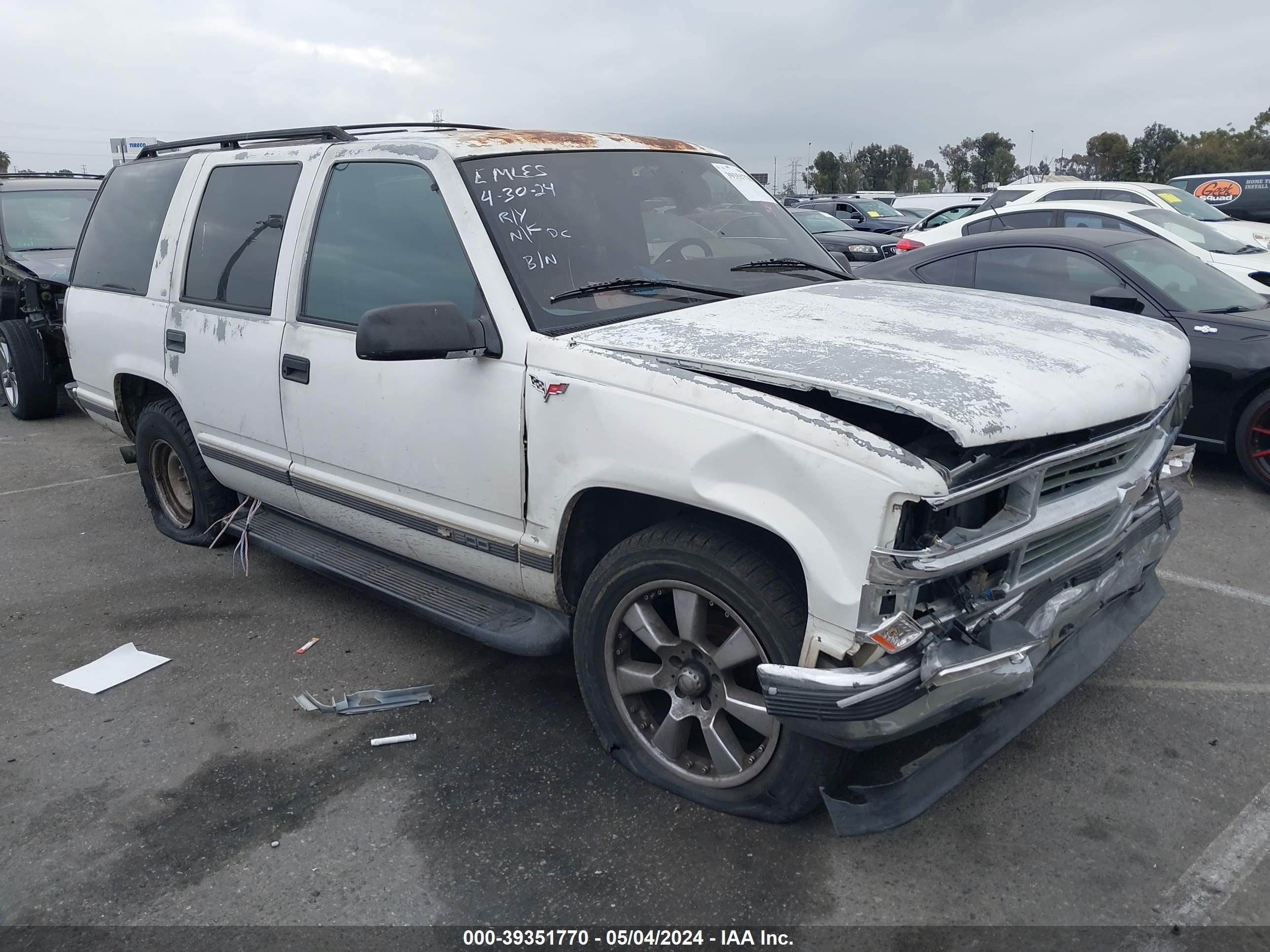 Photo 0 VIN: 1GNEC13R1VJ311569 - CHEVROLET TAHOE 