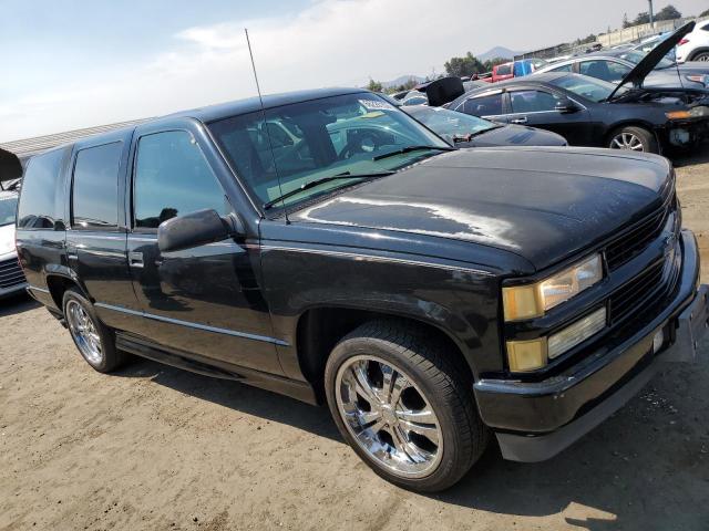 Photo 3 VIN: 1GNEC13R1YR160240 - CHEVROLET TAHOE C150 