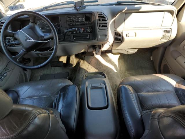 Photo 7 VIN: 1GNEC13R2YR128736 - CHEVROLET TAHOE C150 