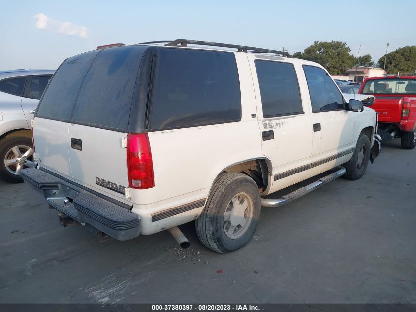 Photo 3 VIN: 1GNEC13R5XJ371468 - CHEVROLET TAHOE 