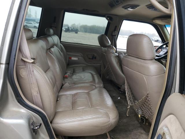 Photo 10 VIN: 1GNEC13R9XJ407176 - CHEVROLET TAHOE 