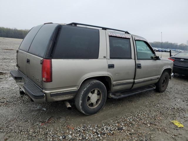 Photo 2 VIN: 1GNEC13R9XJ407176 - CHEVROLET TAHOE 