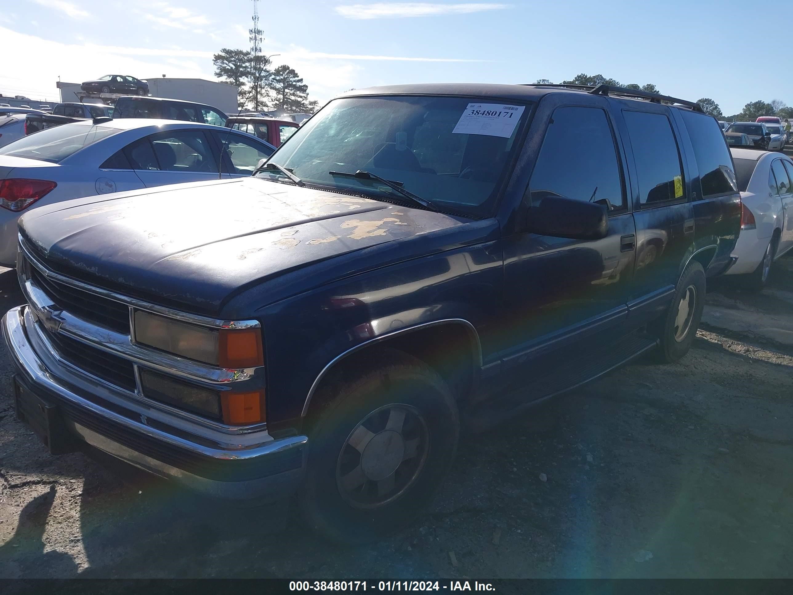 Photo 1 VIN: 1GNEC13RXVJ429197 - CHEVROLET TAHOE 