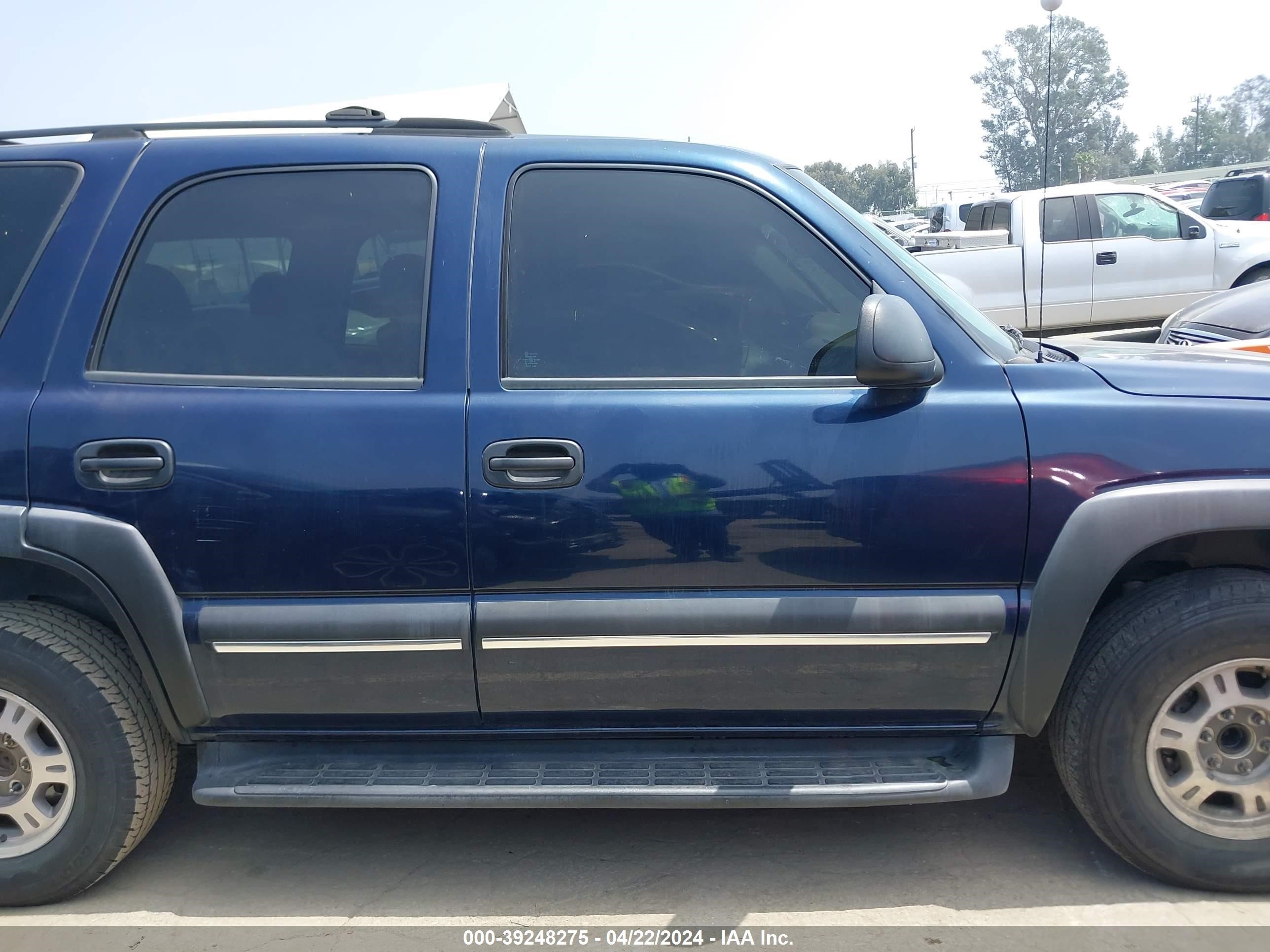 Photo 12 VIN: 1GNEC13T04R152636 - CHEVROLET TAHOE 