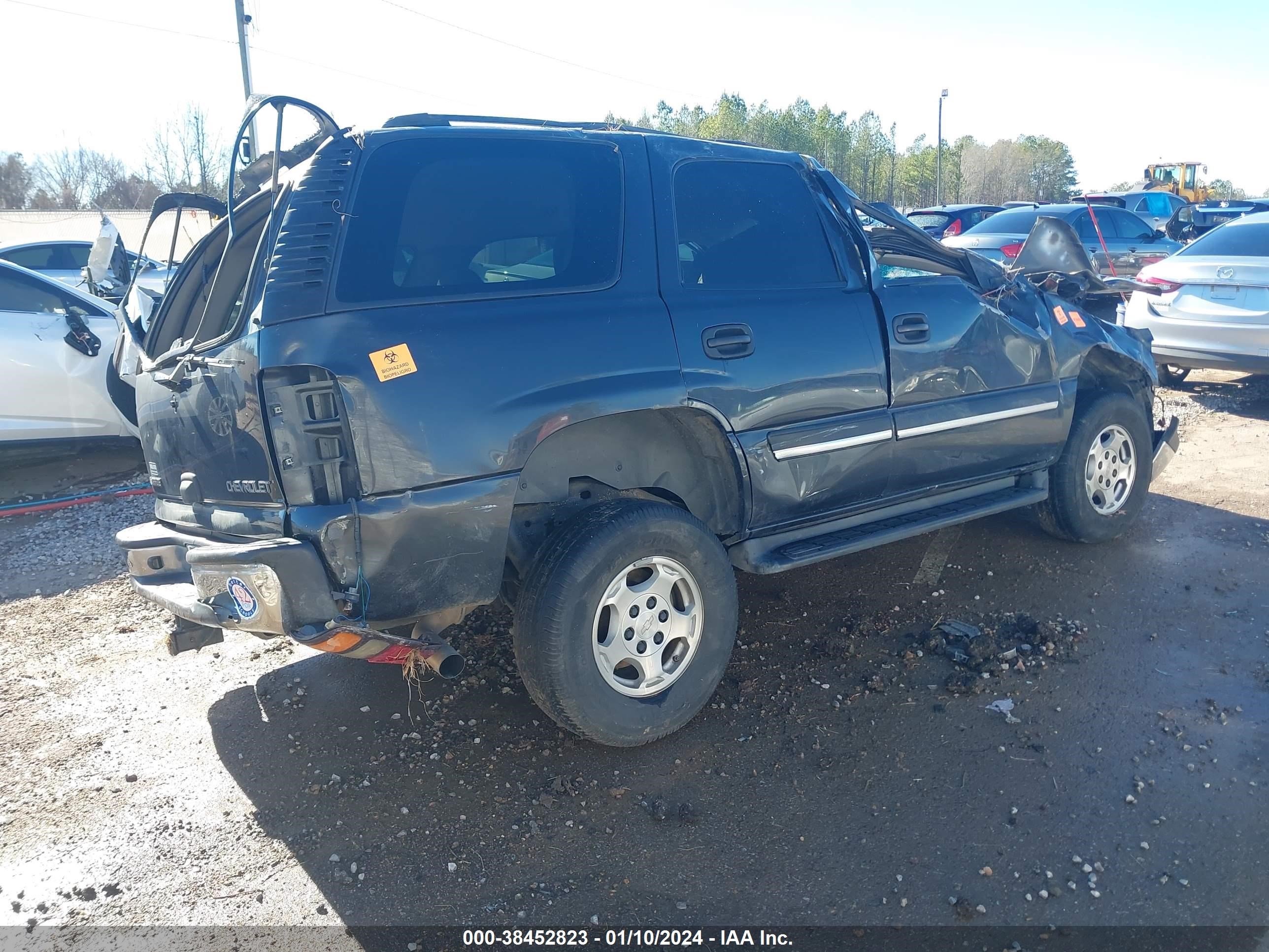 Photo 3 VIN: 1GNEC13T05J157089 - CHEVROLET TAHOE 