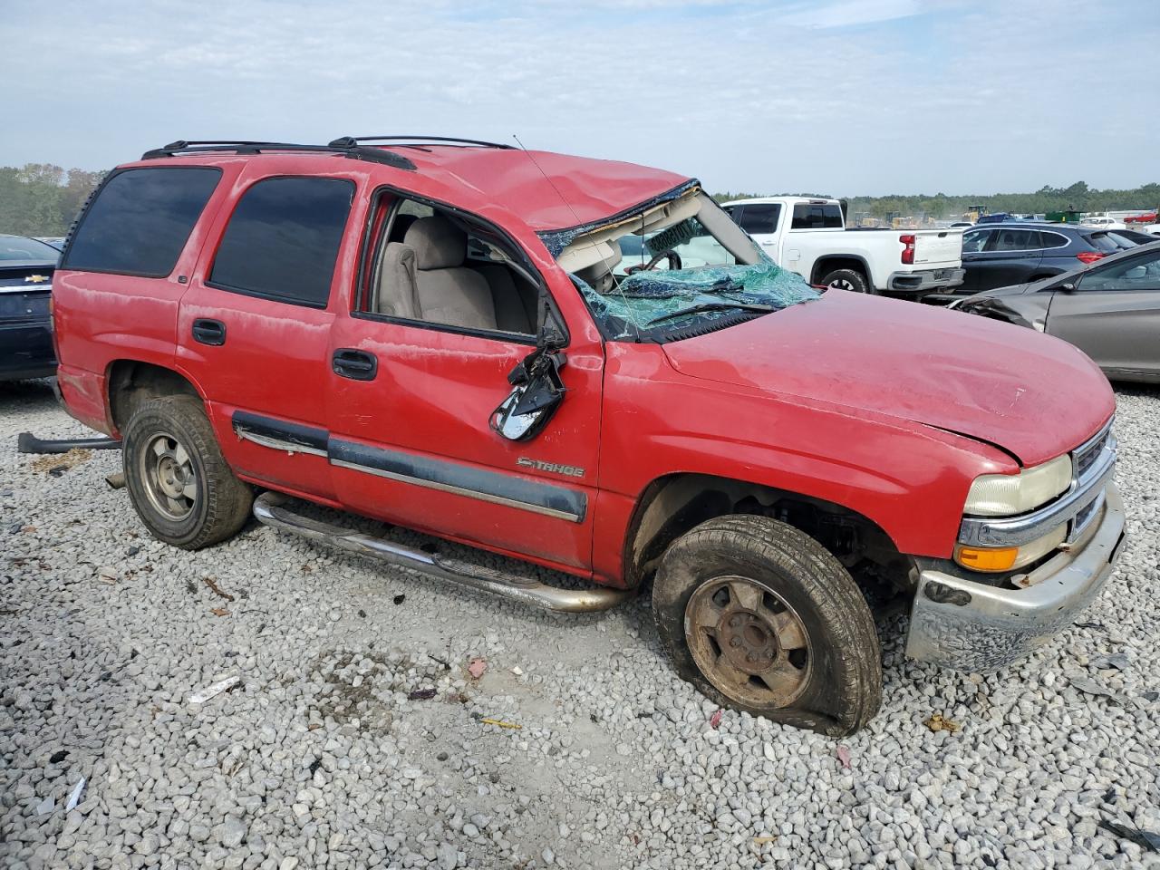 Photo 3 VIN: 1GNEC13T0YJ160417 - CHEVROLET TAHOE 