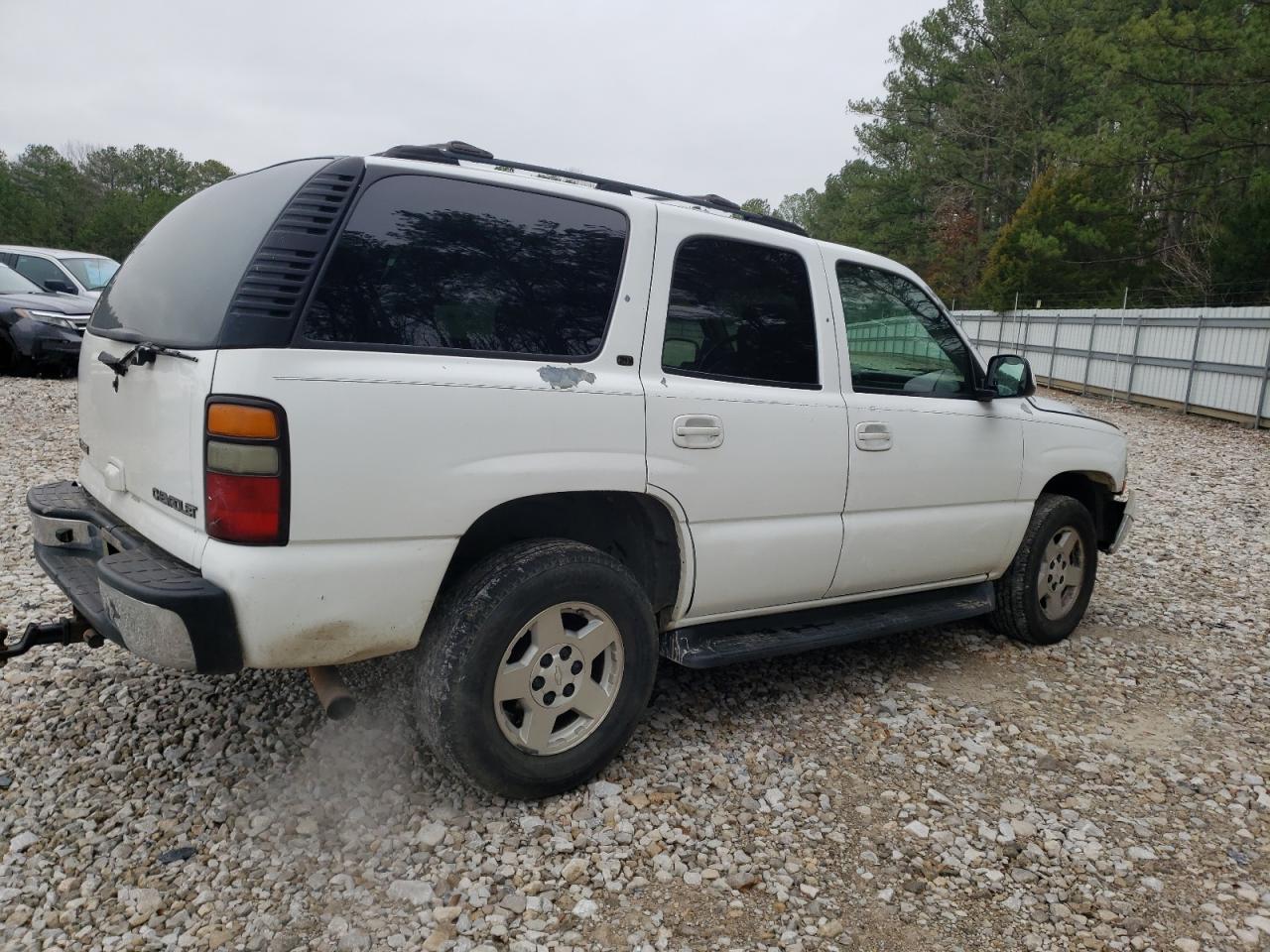 Photo 2 VIN: 1GNEC13T15R176140 - CHEVROLET TAHOE 