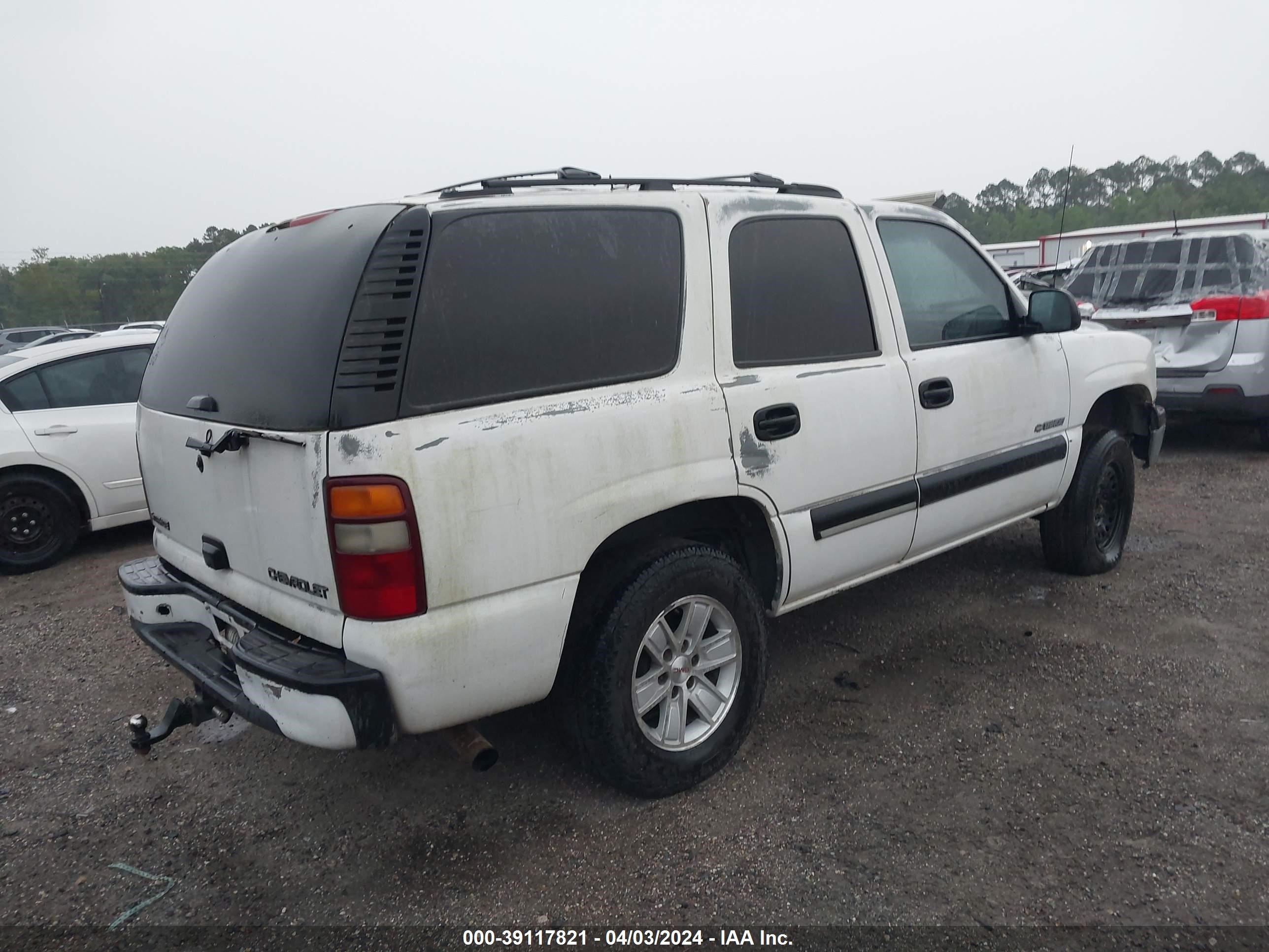 Photo 3 VIN: 1GNEC13T2YJ169152 - CHEVROLET TAHOE 