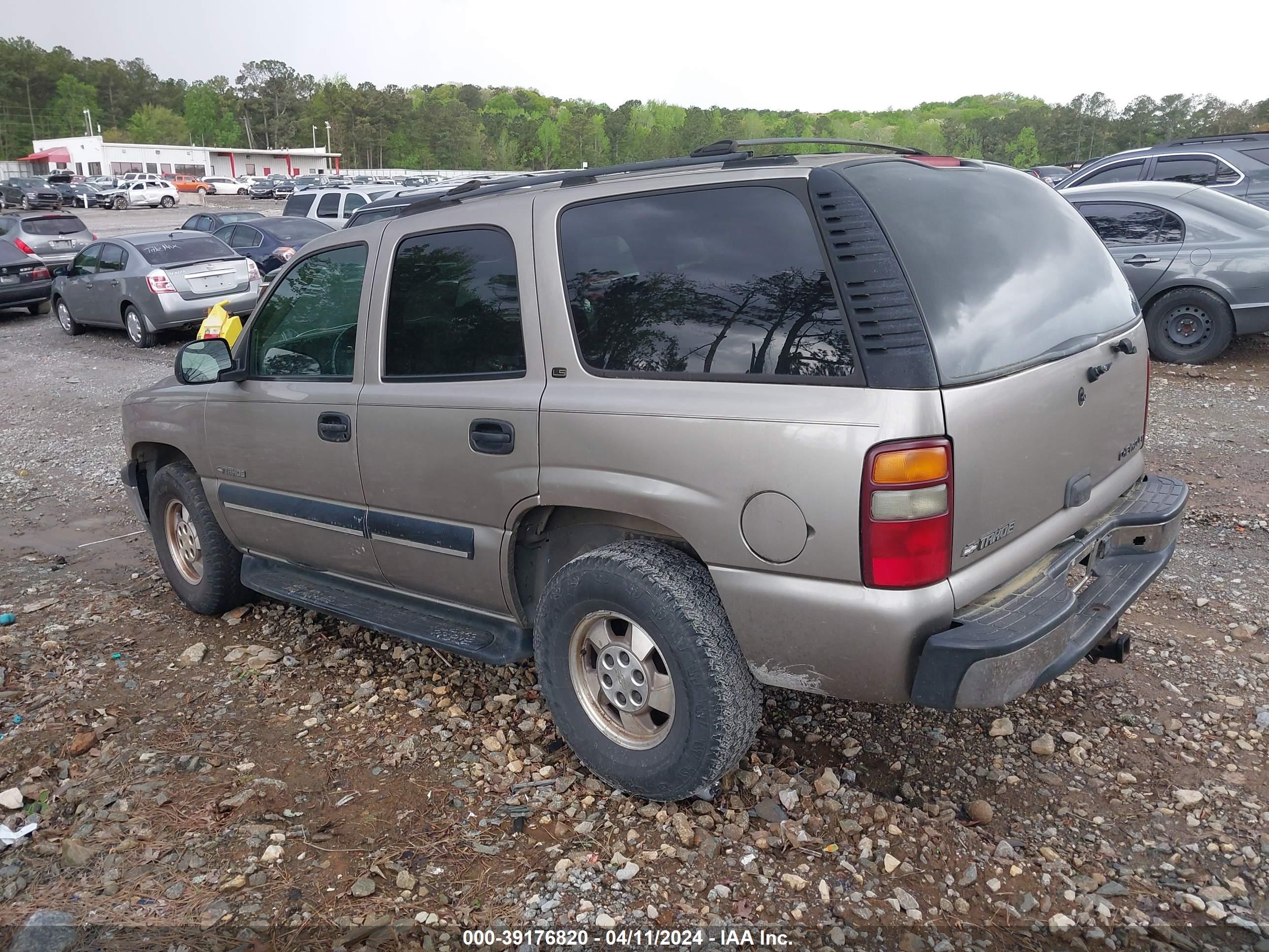 Photo 2 VIN: 1GNEC13T31R163271 - CHEVROLET TAHOE 