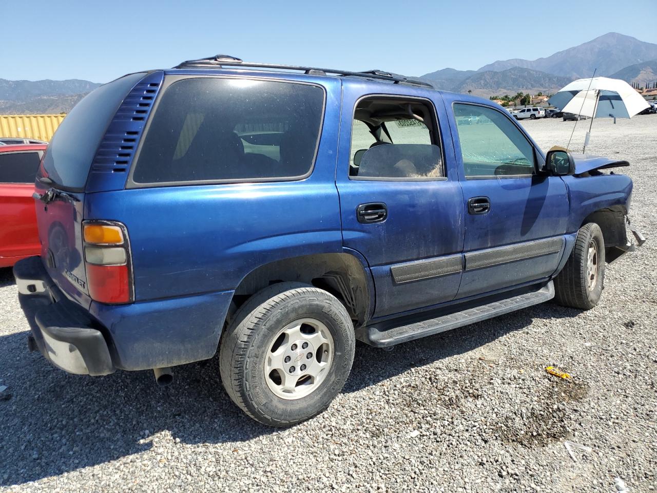 Photo 2 VIN: 1GNEC13T35R219750 - CHEVROLET TAHOE 