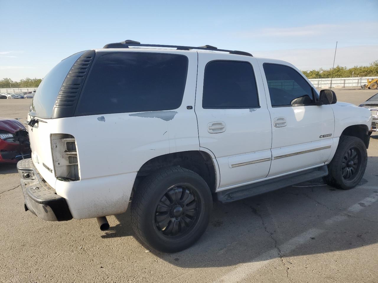 Photo 2 VIN: 1GNEC13T41R227575 - CHEVROLET TAHOE 