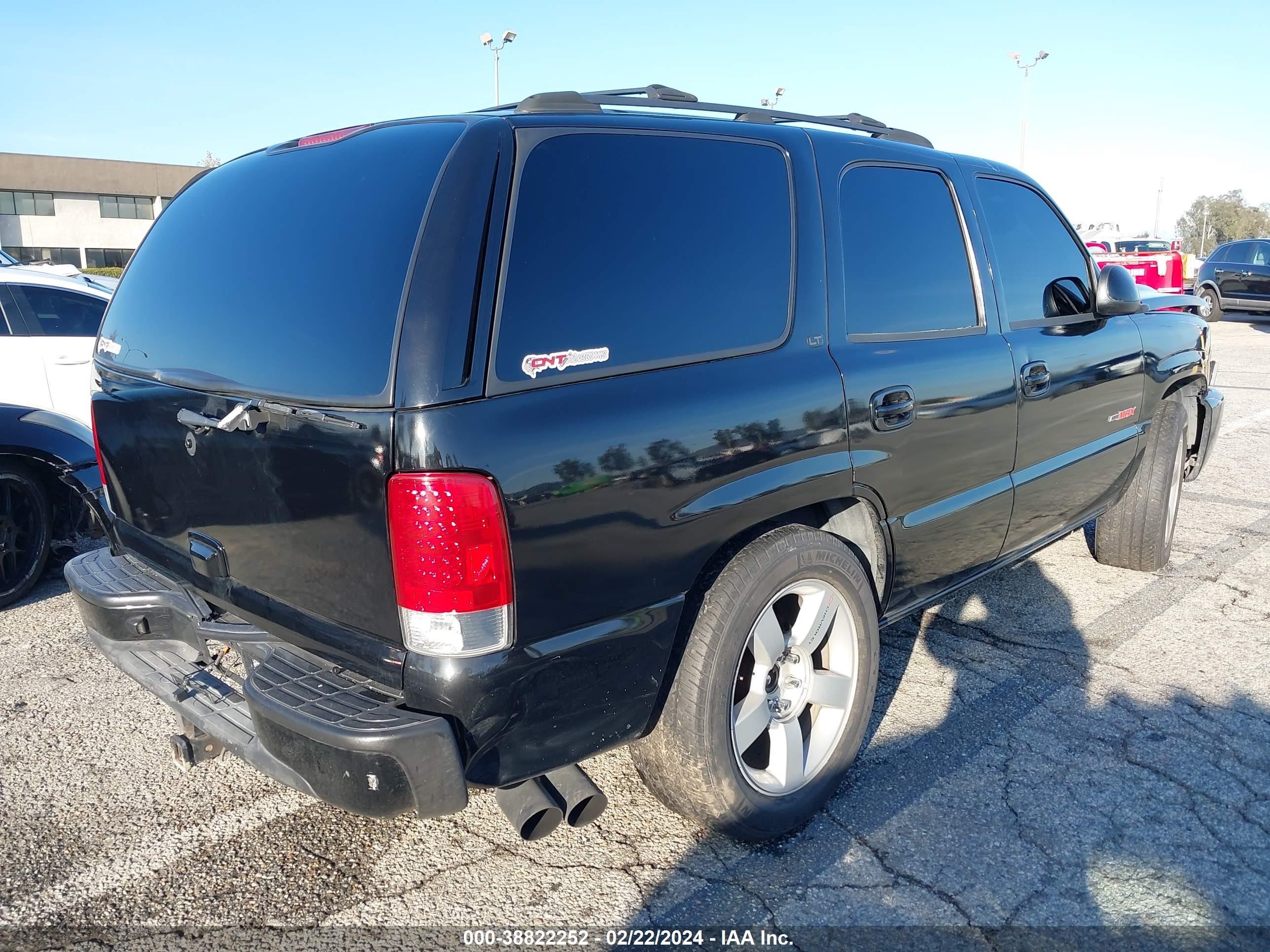 Photo 3 VIN: 1GNEC13T44R180326 - CHEVROLET TAHOE 