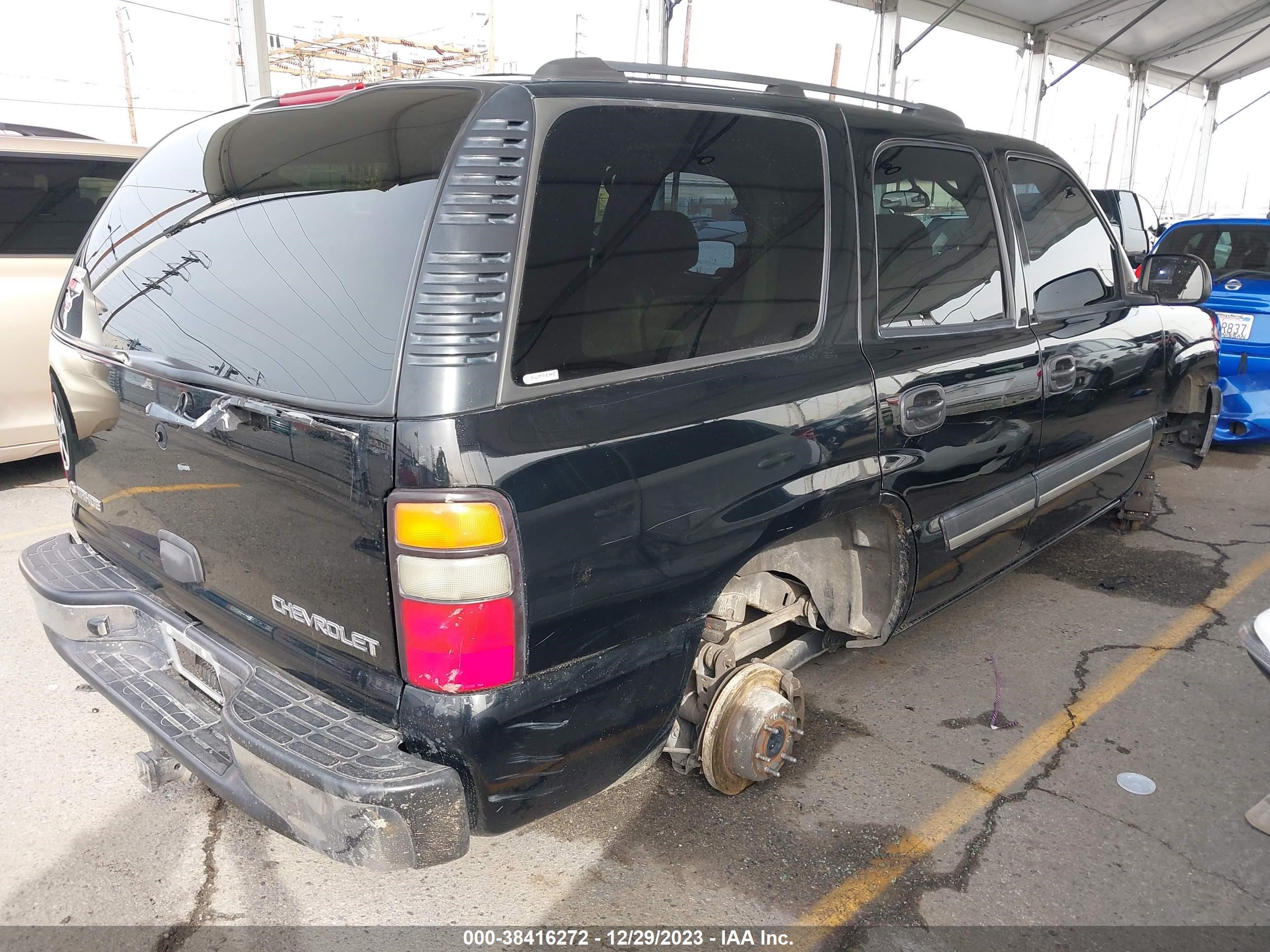 Photo 3 VIN: 1GNEC13T44R229816 - CHEVROLET TAHOE 