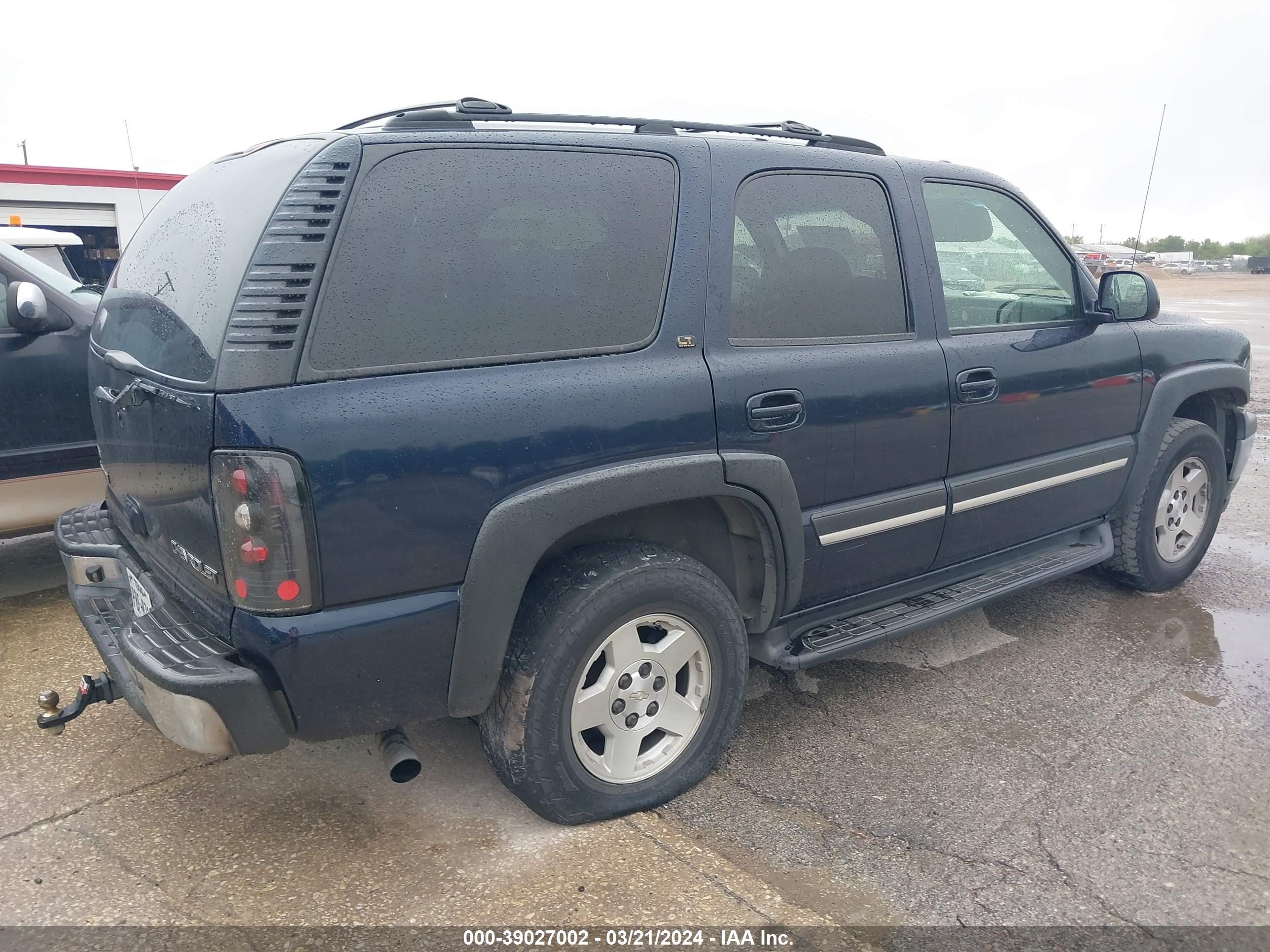 Photo 3 VIN: 1GNEC13T45R196852 - CHEVROLET TAHOE 