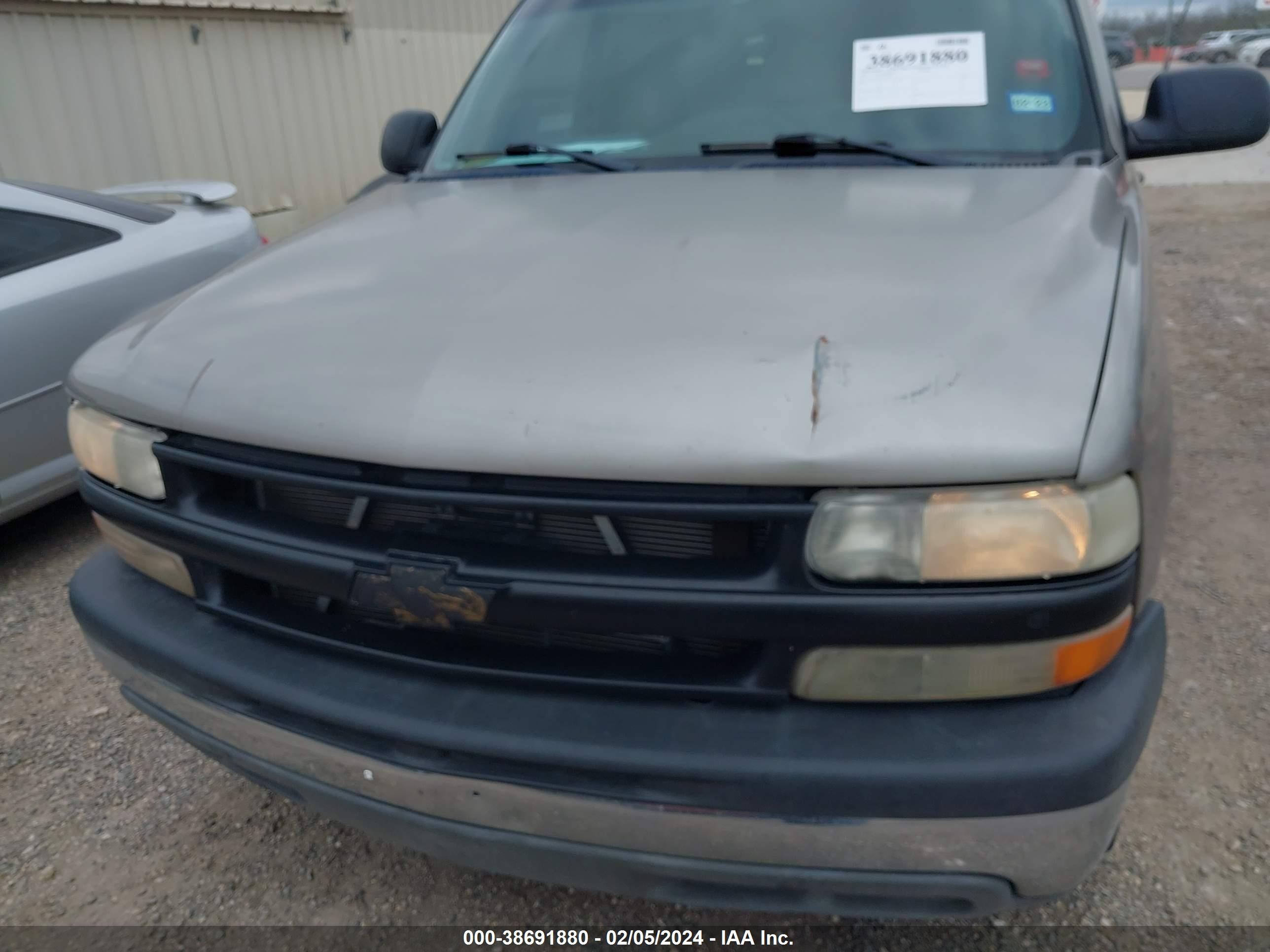 Photo 10 VIN: 1GNEC13T51R131728 - CHEVROLET TAHOE 