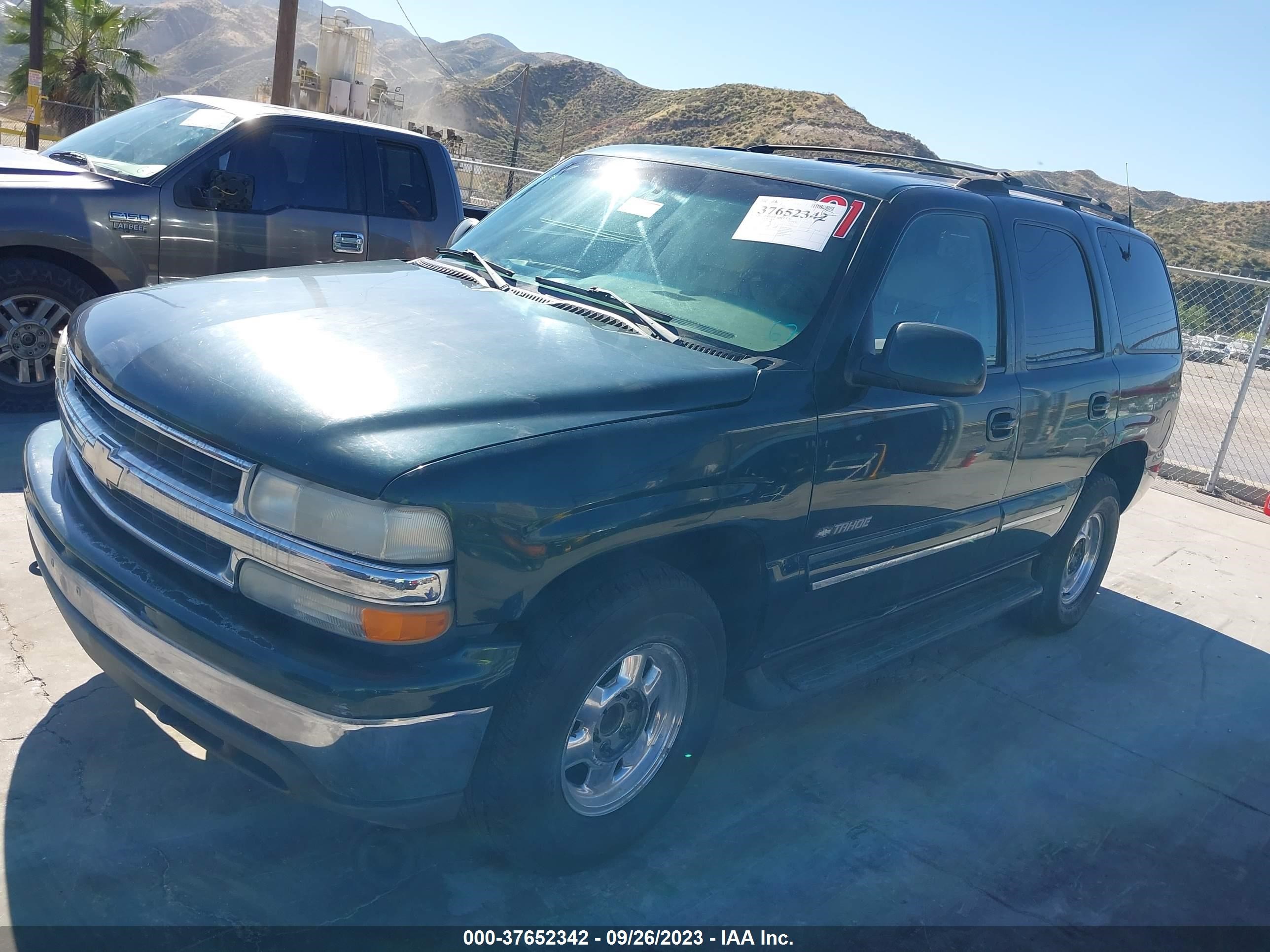 Photo 1 VIN: 1GNEC13T51R167886 - CHEVROLET TAHOE 