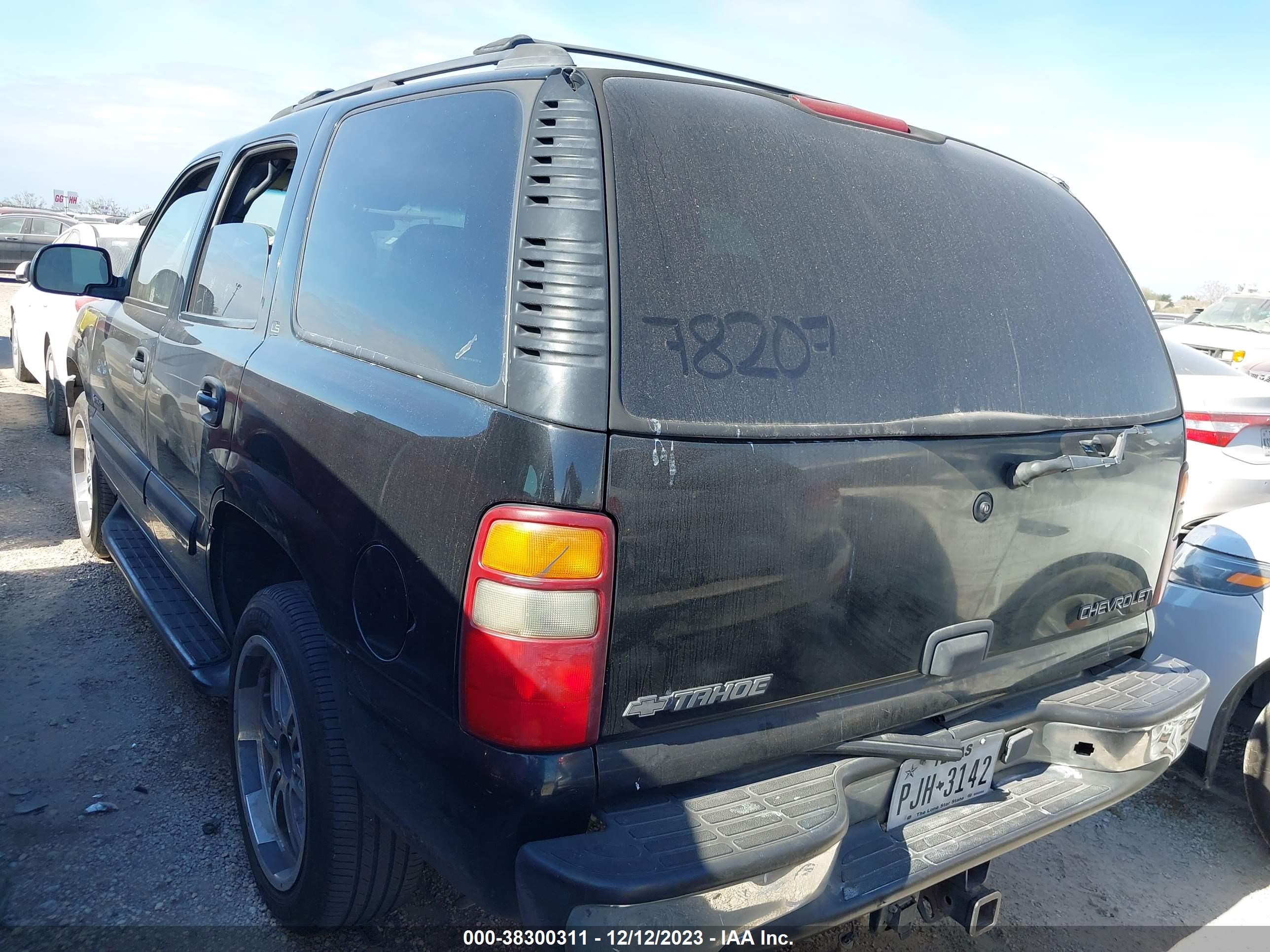 Photo 2 VIN: 1GNEC13T51R175101 - CHEVROLET TAHOE 