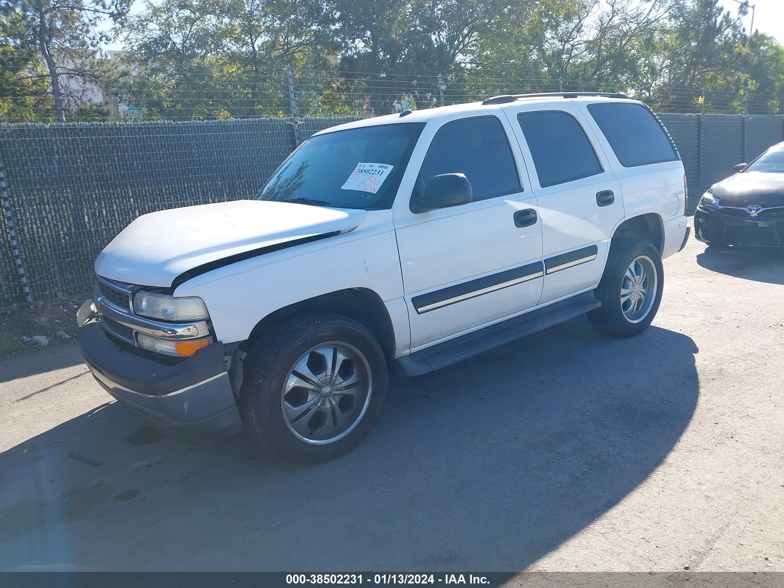 Photo 1 VIN: 1GNEC13T55R228952 - CHEVROLET TAHOE 