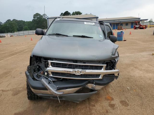 Photo 4 VIN: 1GNEC13T61R205724 - CHEVROLET TAHOE 