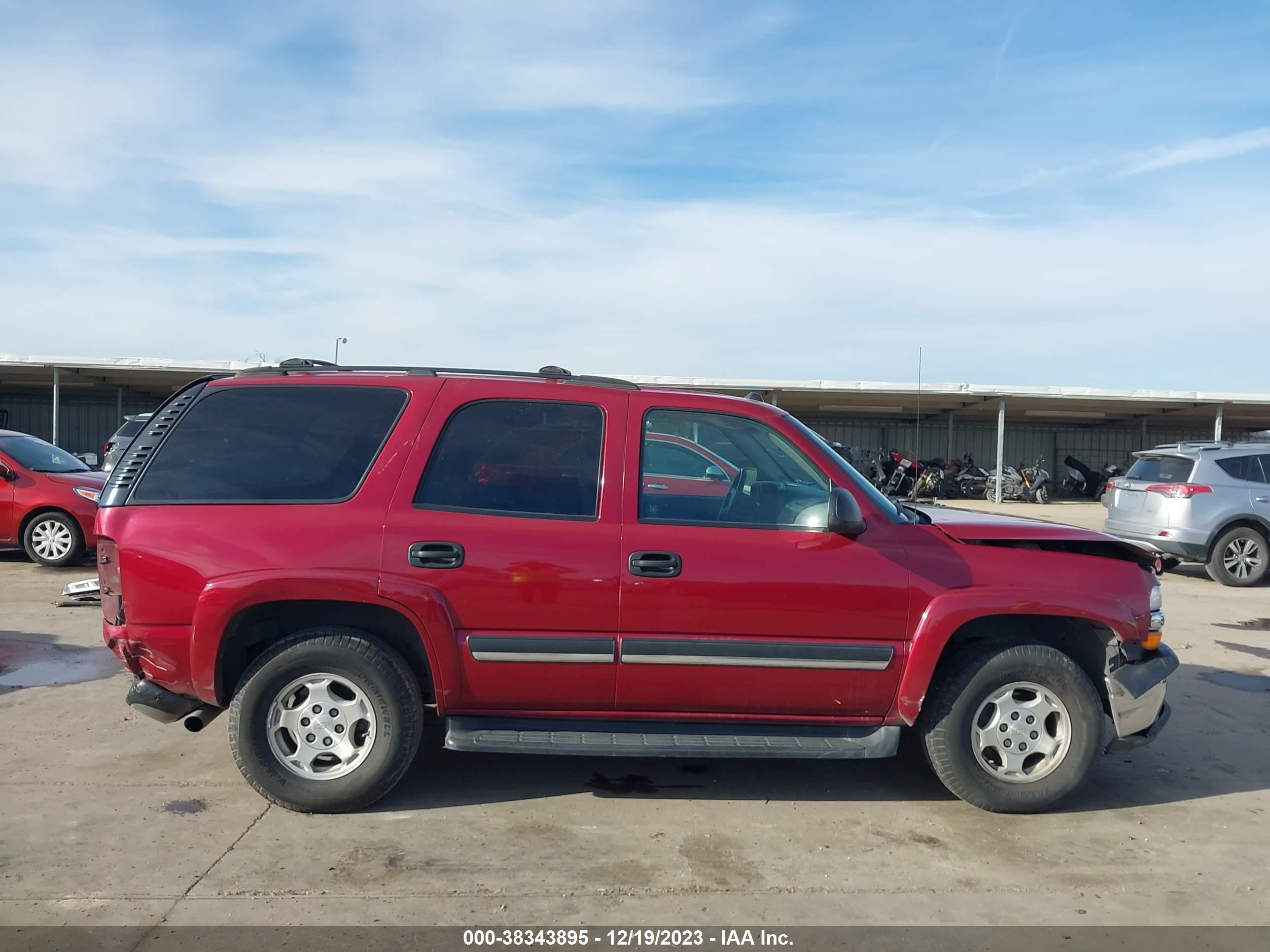 Photo 12 VIN: 1GNEC13T65R161374 - CHEVROLET TAHOE 