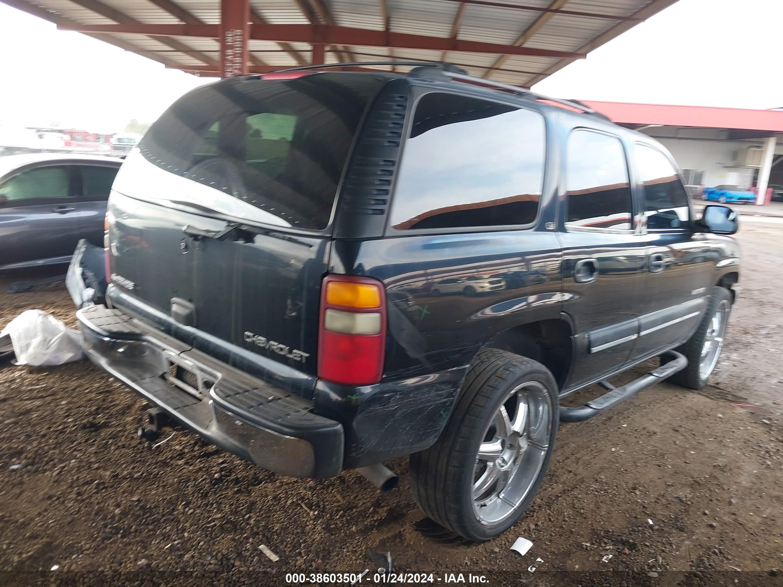 Photo 3 VIN: 1GNEC13T71R189985 - CHEVROLET TAHOE 