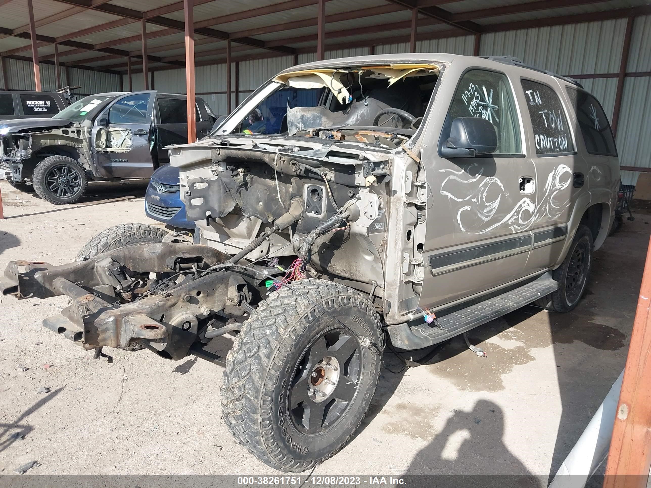 Photo 1 VIN: 1GNEC13T75R113074 - CHEVROLET TAHOE 