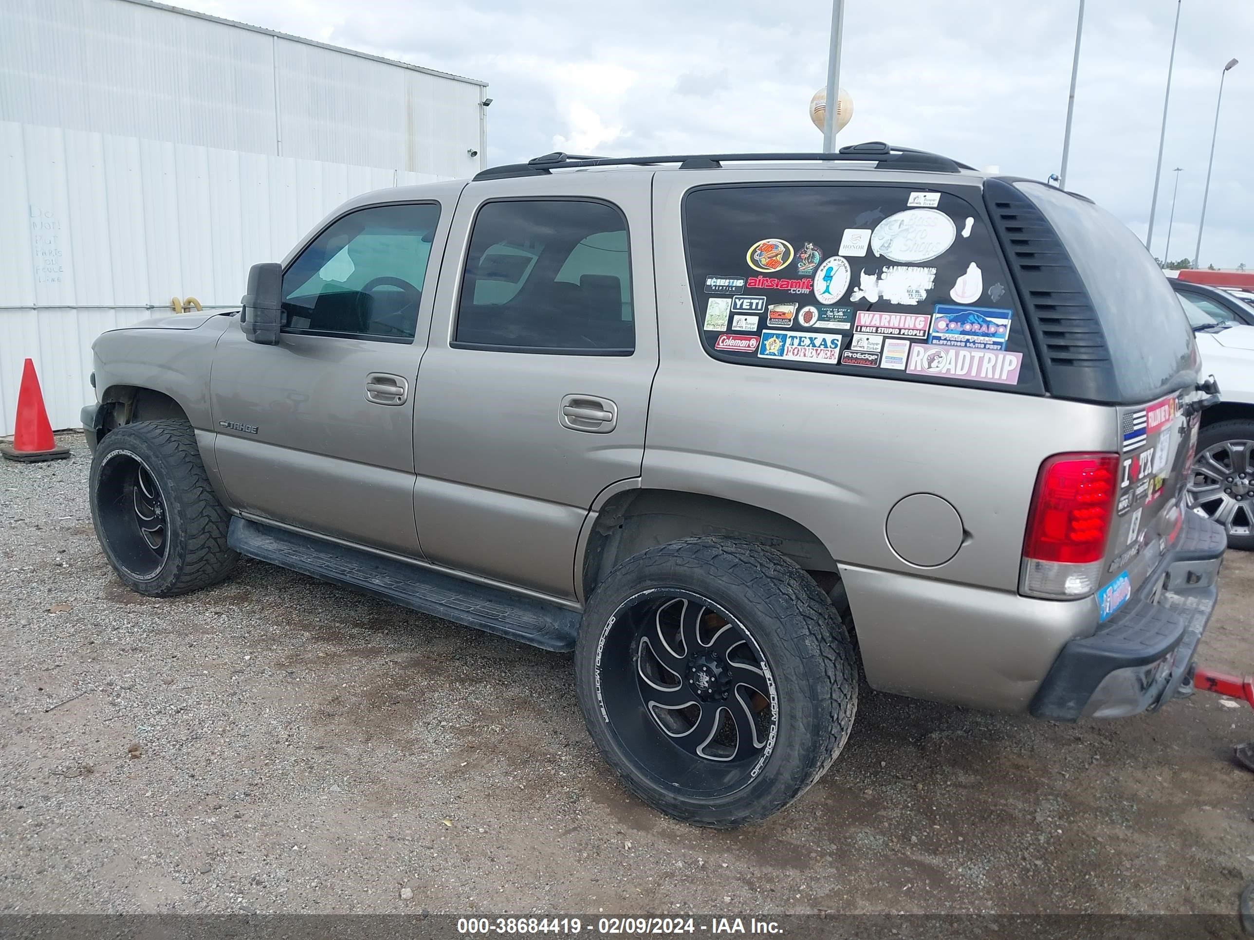 Photo 14 VIN: 1GNEC13T81R180969 - CHEVROLET TAHOE 