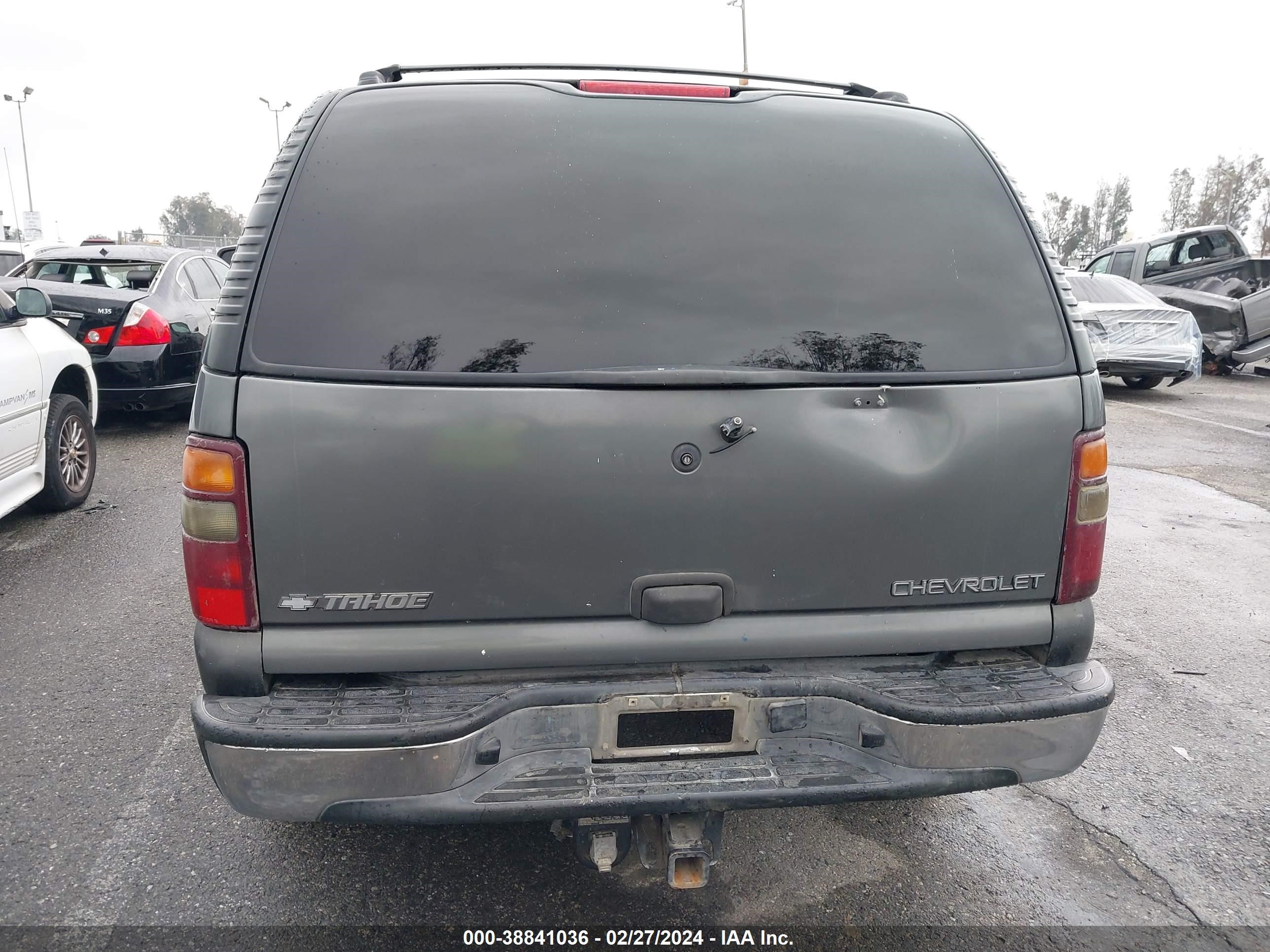 Photo 15 VIN: 1GNEC13T82R186157 - CHEVROLET TAHOE 