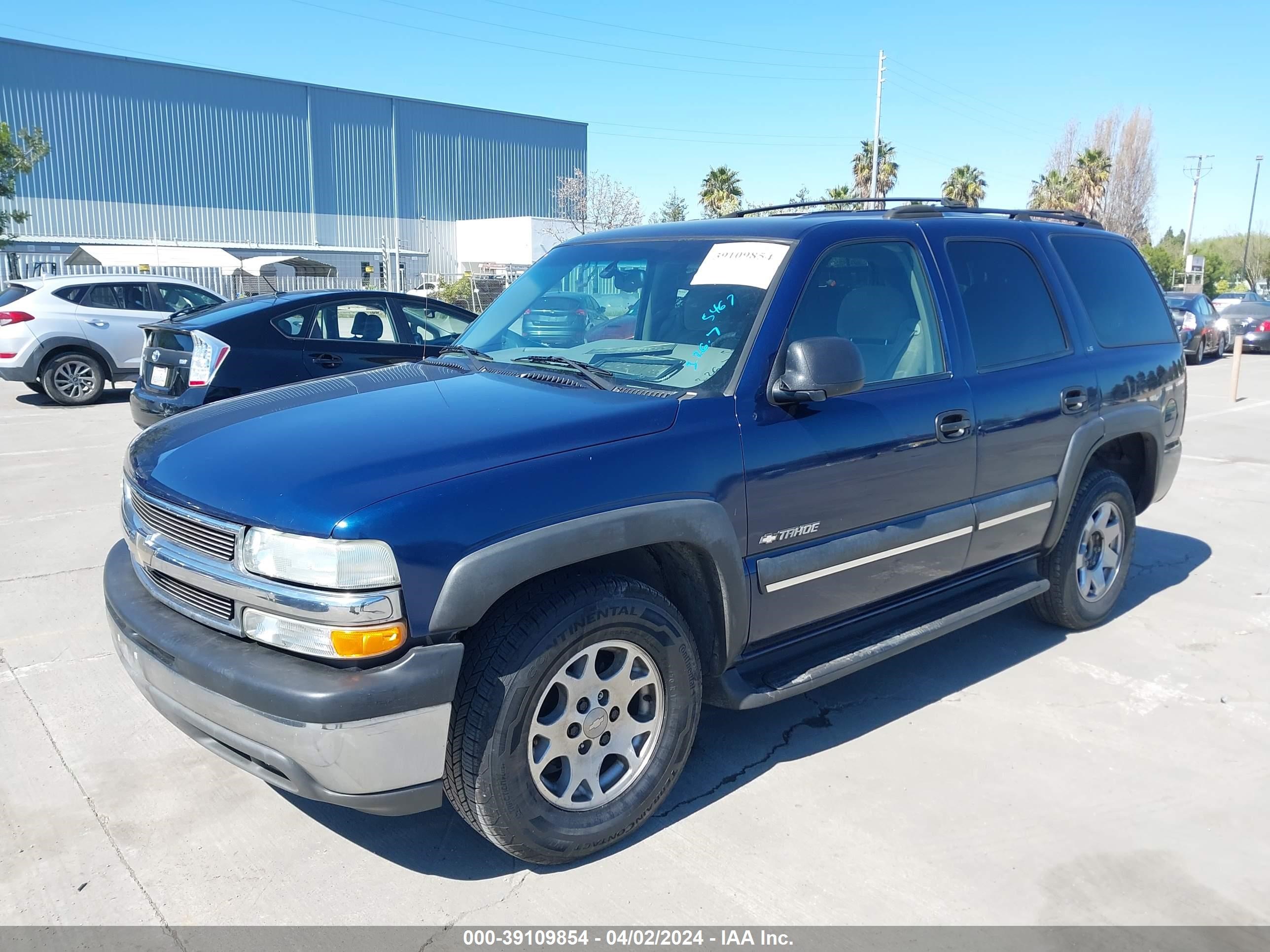 Photo 1 VIN: 1GNEC13T82R204513 - CHEVROLET TAHOE 