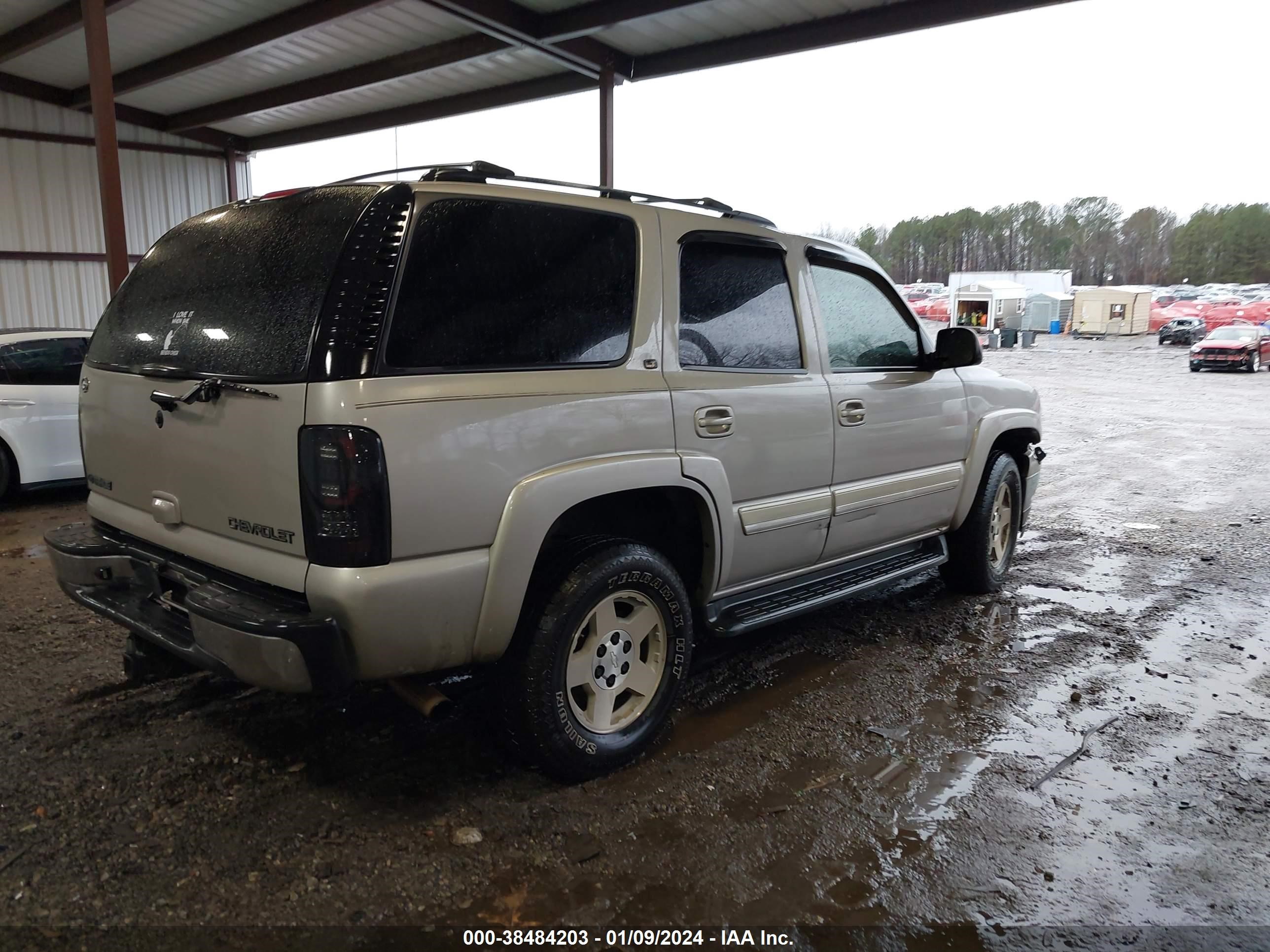 Photo 3 VIN: 1GNEC13T85J146910 - CHEVROLET TAHOE 