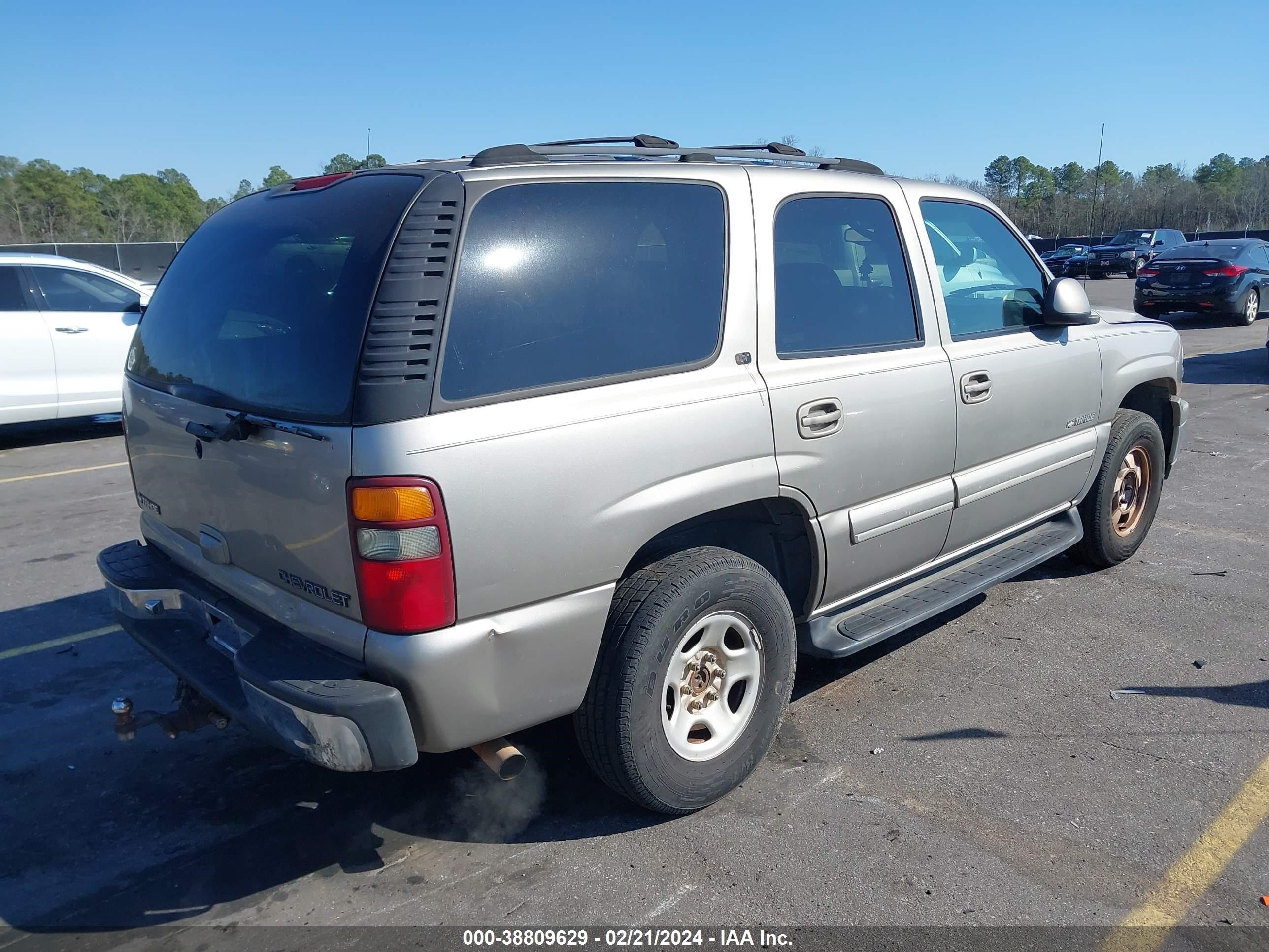 Photo 3 VIN: 1GNEC13T91R116469 - CHEVROLET TAHOE 