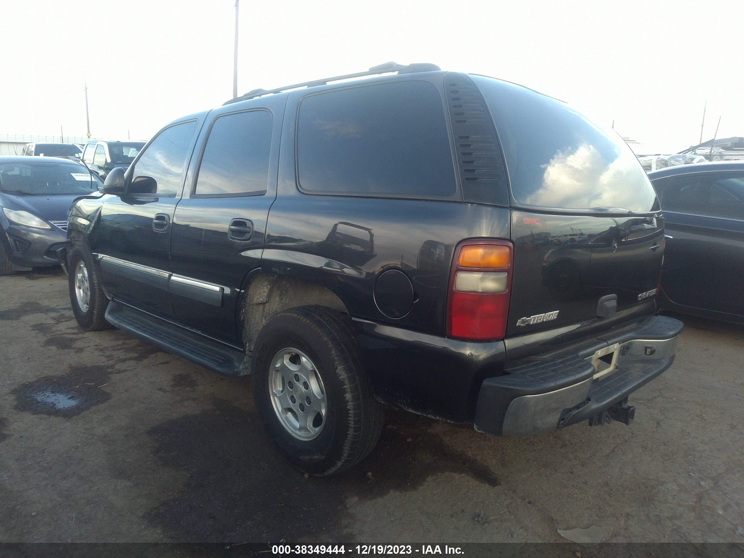 Photo 2 VIN: 1GNEC13V04R107410 - CHEVROLET TAHOE 