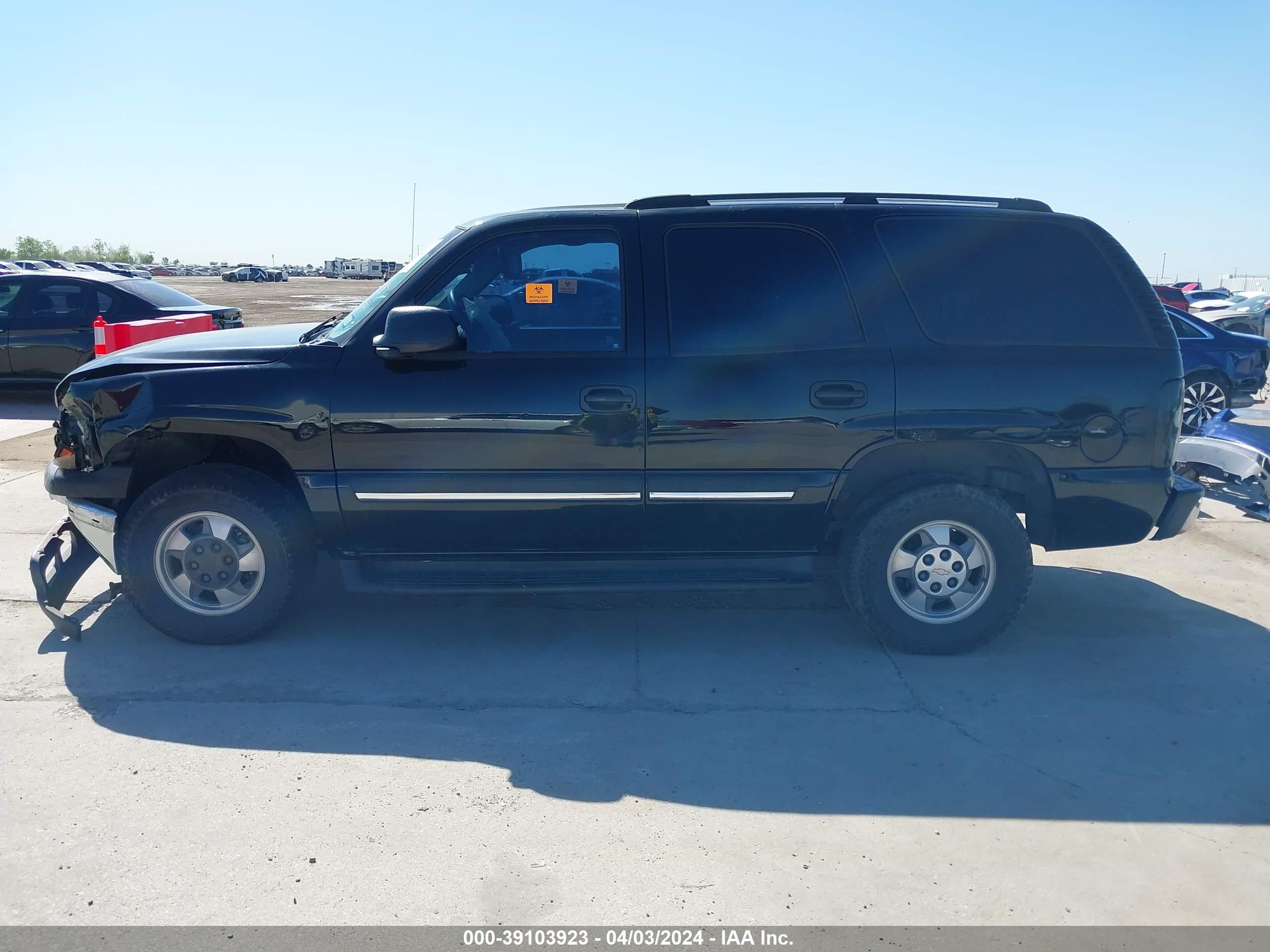 Photo 14 VIN: 1GNEC13V04R311088 - CHEVROLET TAHOE 