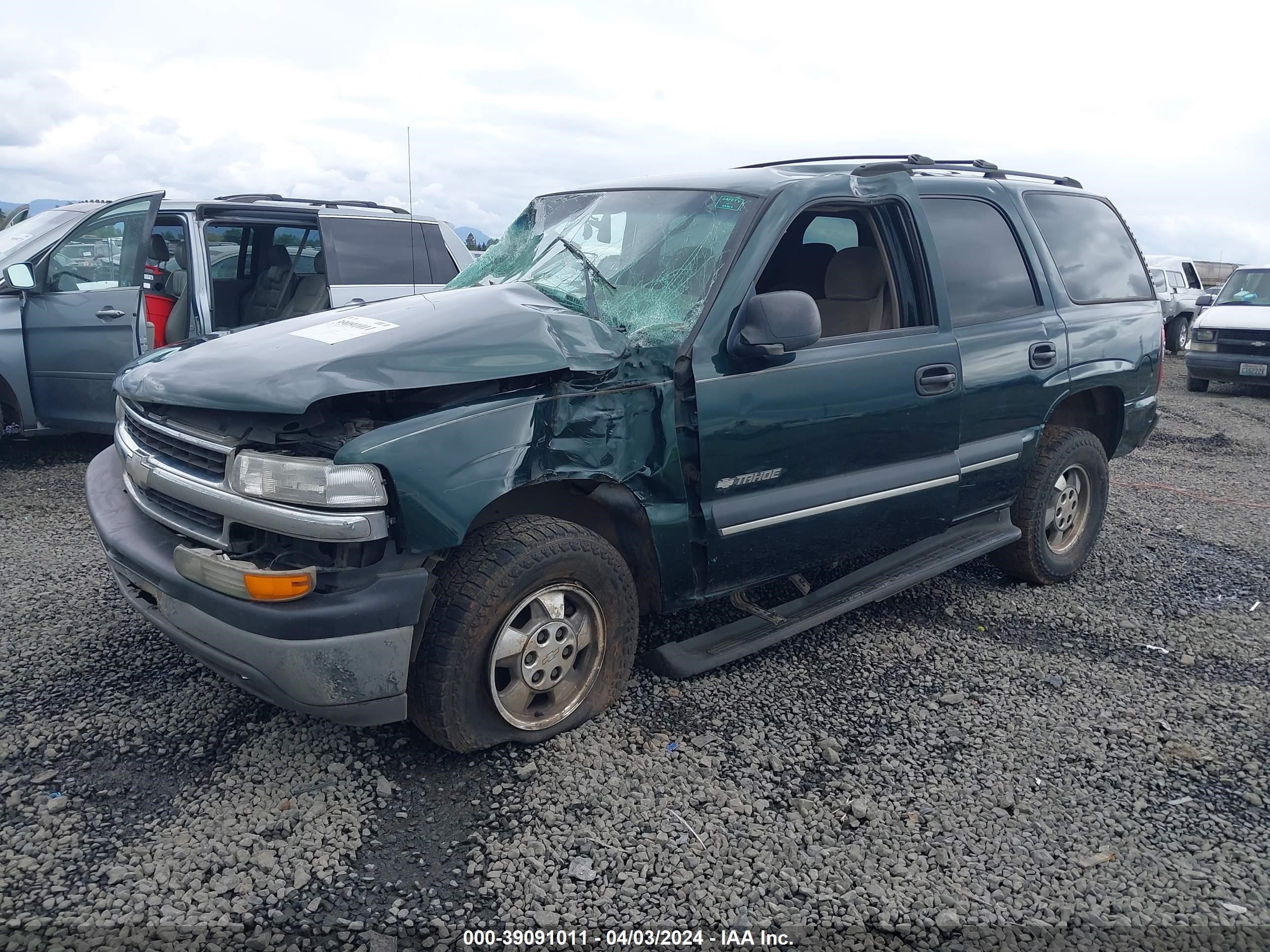 Photo 1 VIN: 1GNEC13V23J329640 - CHEVROLET TAHOE 