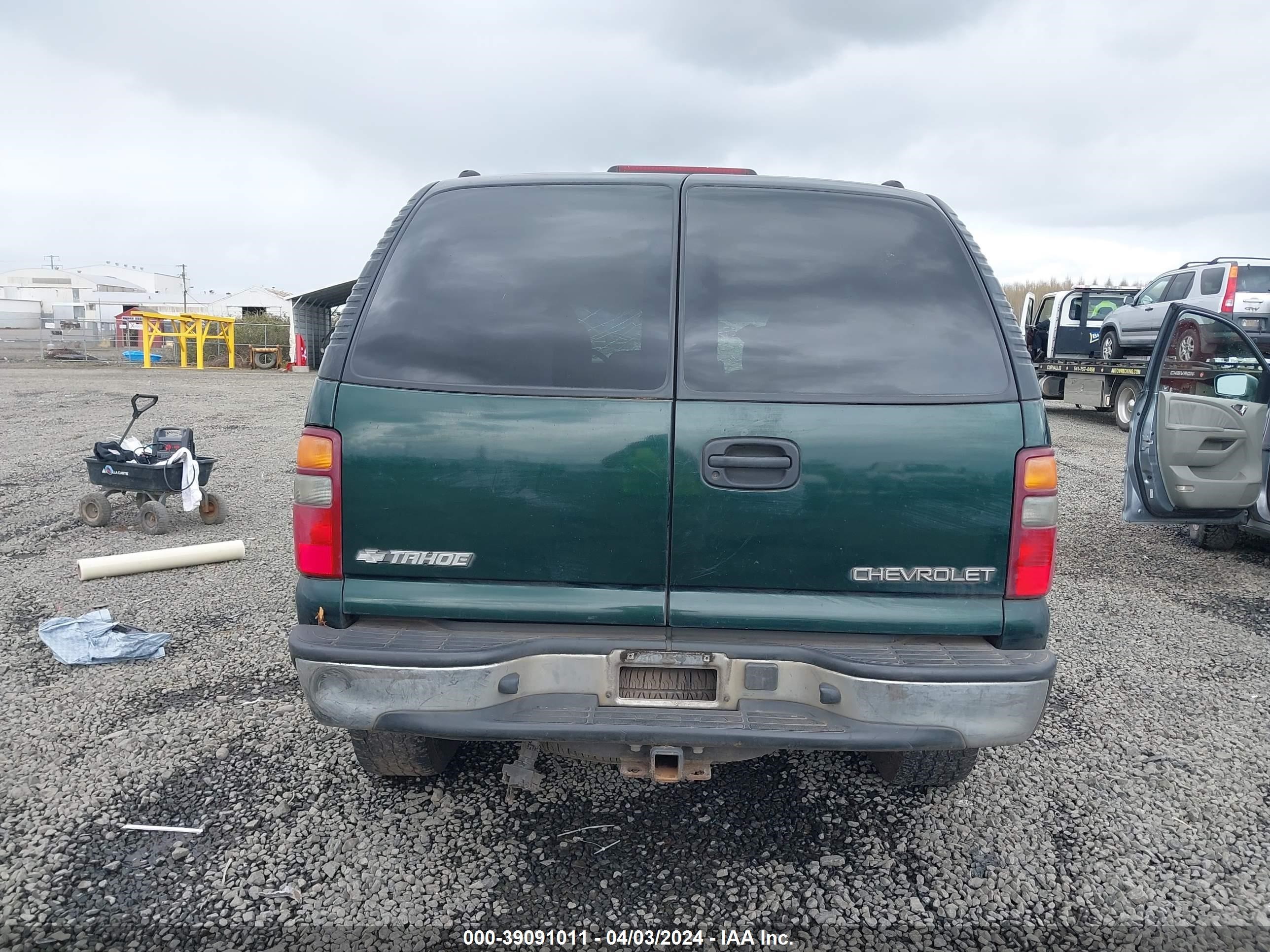 Photo 16 VIN: 1GNEC13V23J329640 - CHEVROLET TAHOE 