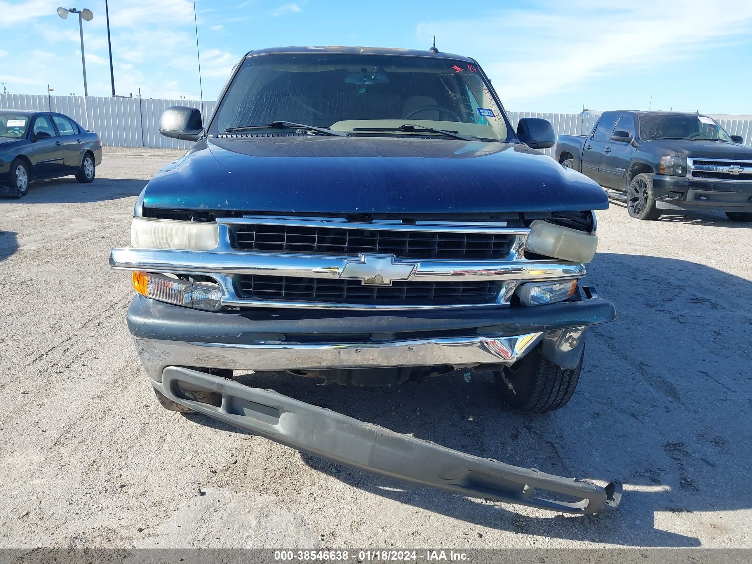 Photo 11 VIN: 1GNEC13V25J134236 - CHEVROLET TAHOE 