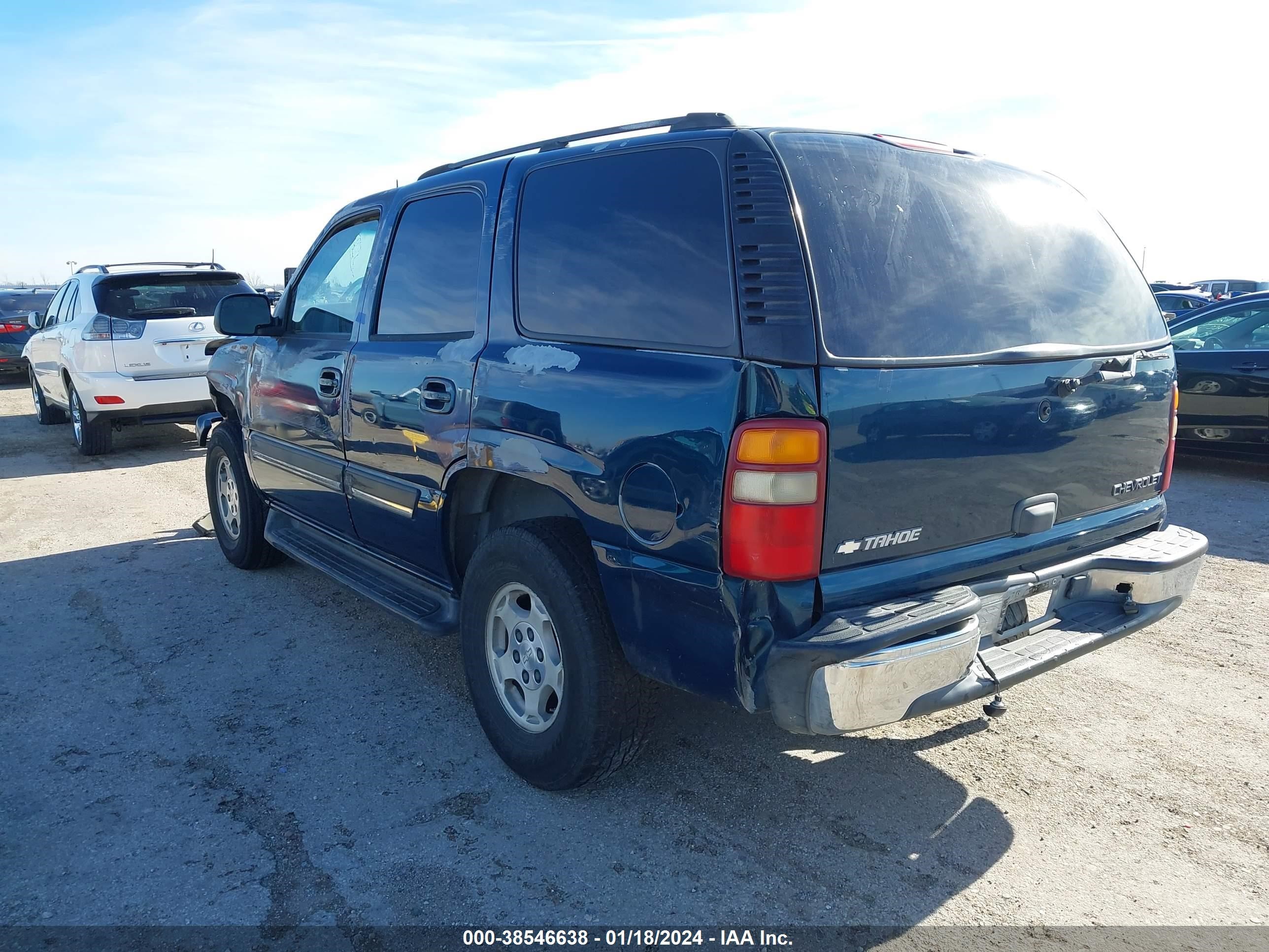 Photo 2 VIN: 1GNEC13V25J134236 - CHEVROLET TAHOE 